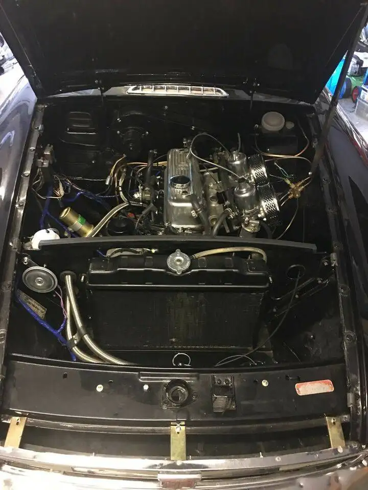 MGB GT MK. III LHD 1972 Chrommodel mit Faltdach, foto 9