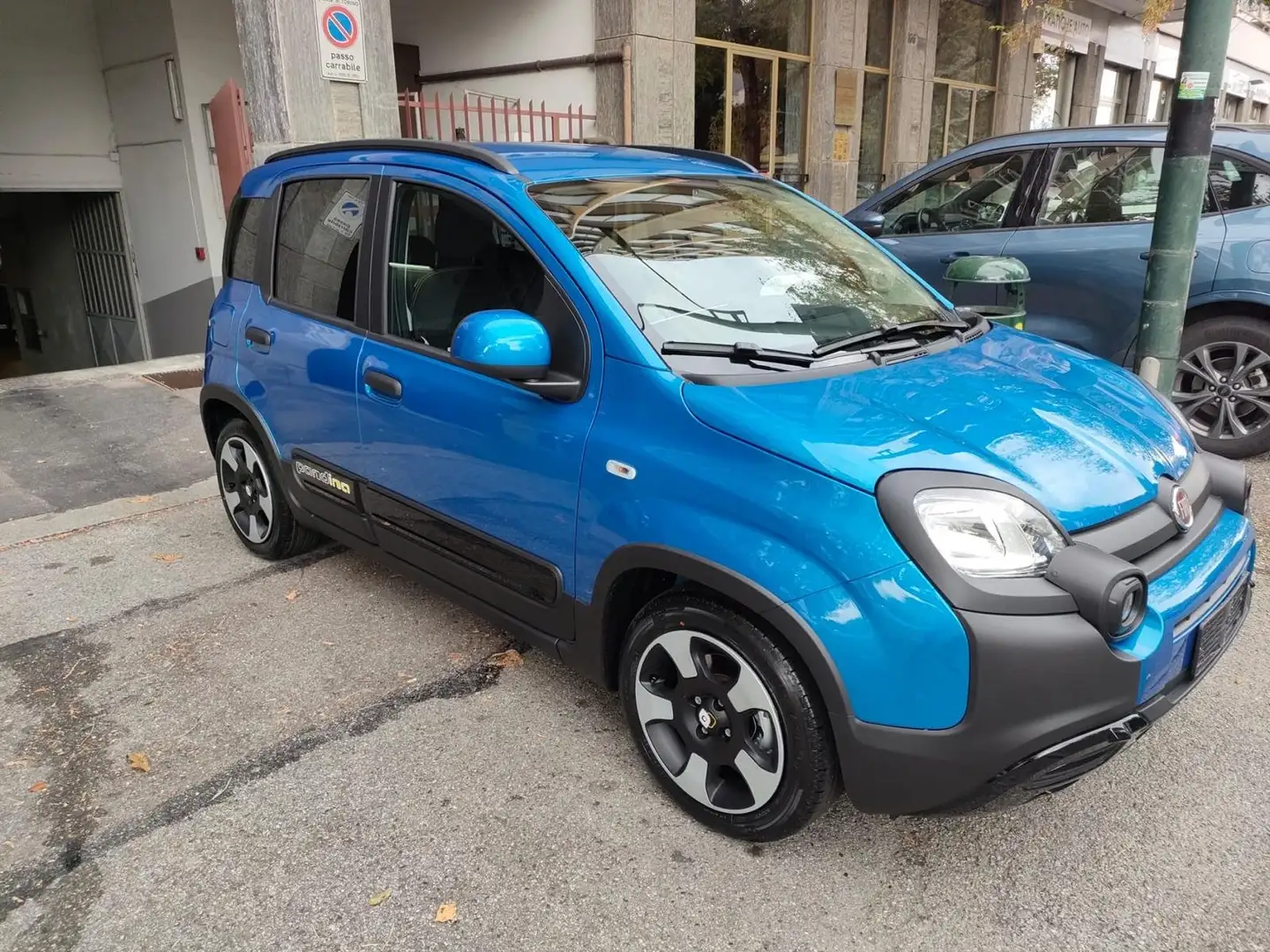 Fiat Panda Pandina 1.0 firefly hybrid Cross Bleu - 1