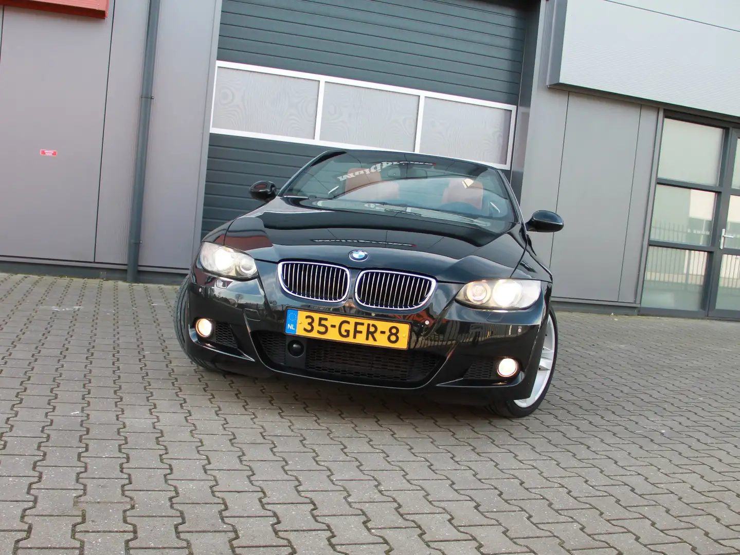 BMW 335 335i Zwart - 1