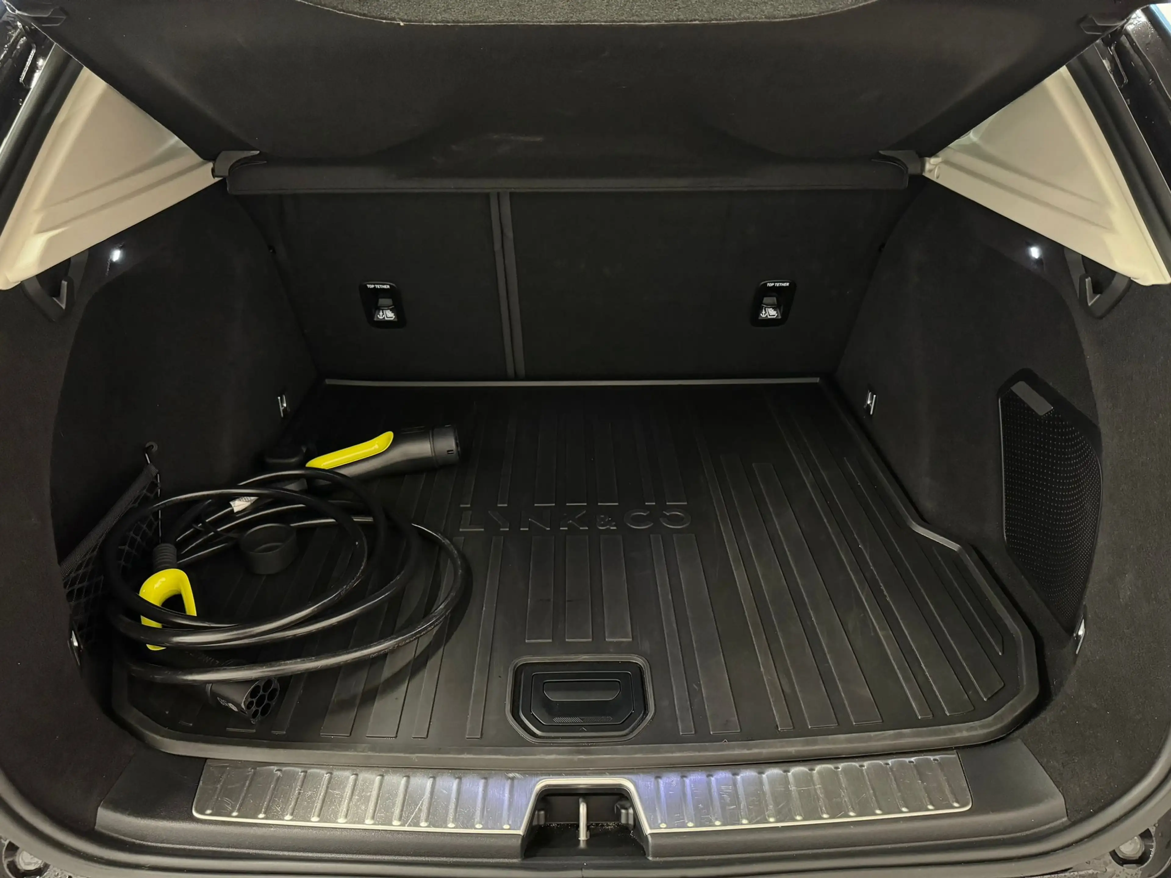 Lynk & Co 01 1.5 | 360 Camera | Panoramadak | Apple Carplay/And — photo 48
