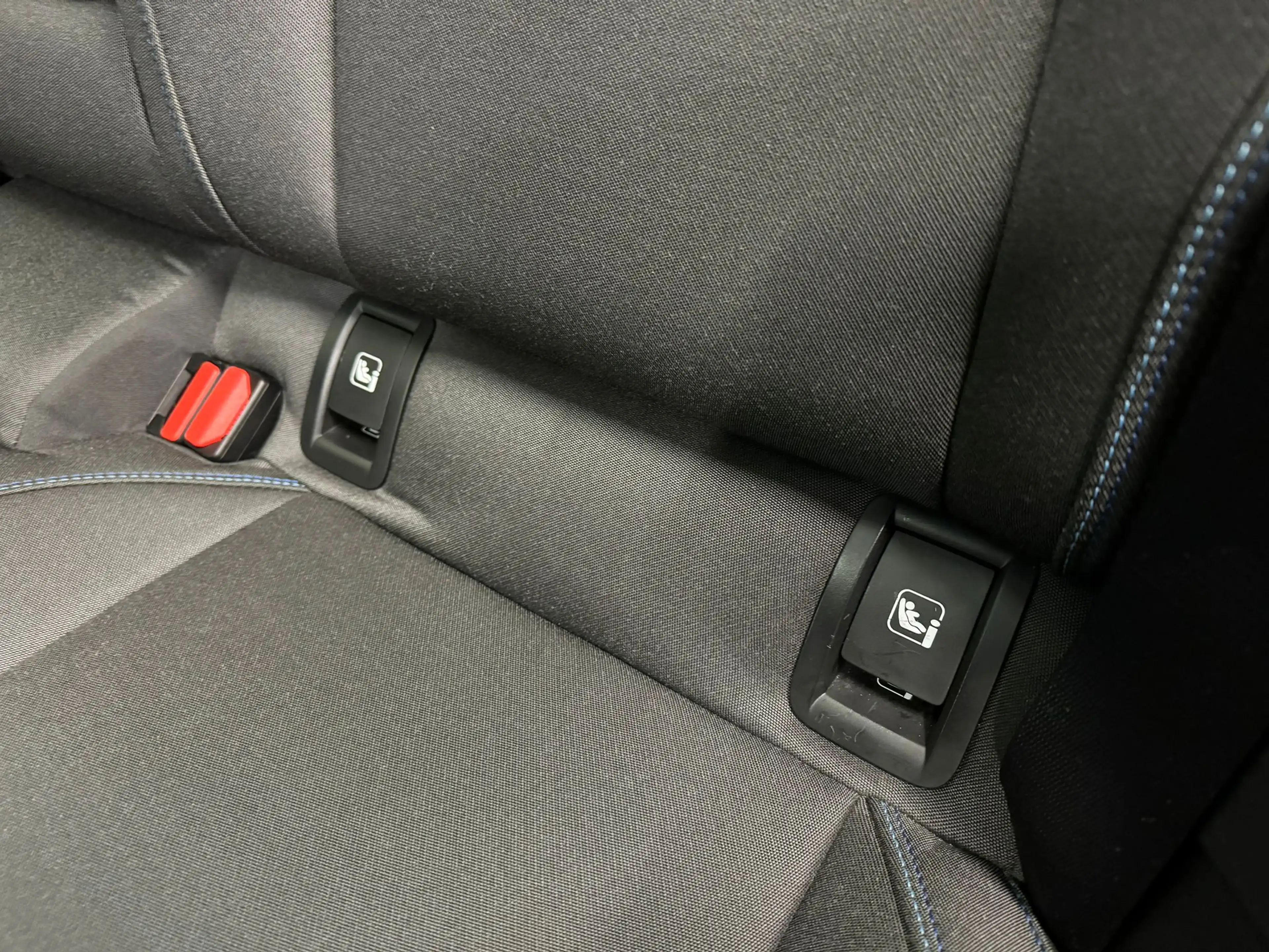 Lynk & Co 01 1.5 | 360 Camera | Panoramadak | Apple Carplay/And — photo 41