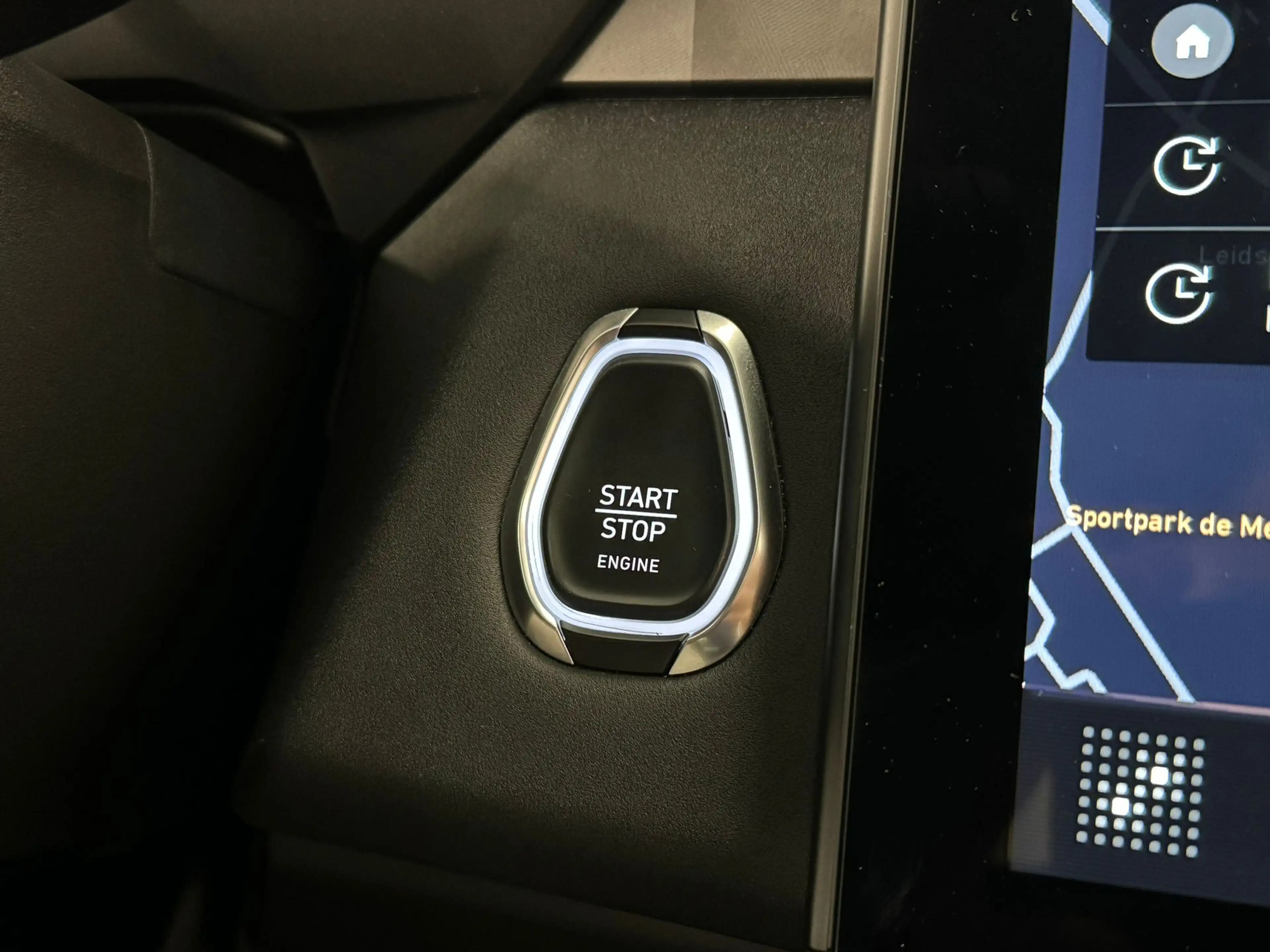 Lynk & Co 01 1.5 | 360 Camera | Panoramadak | Apple Carplay/And — photo 25
