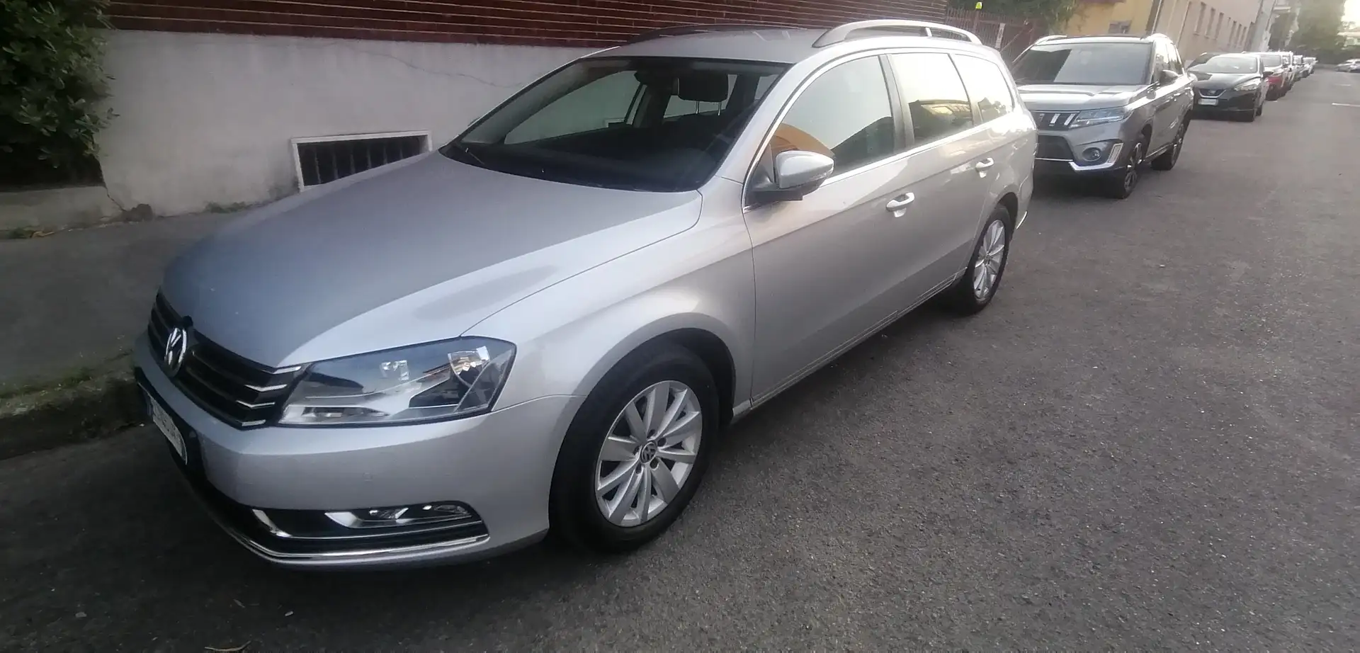 Volkswagen Passat Variant Passat VII 2011 Variant 2.0 tdi Comfortline Argento - 1