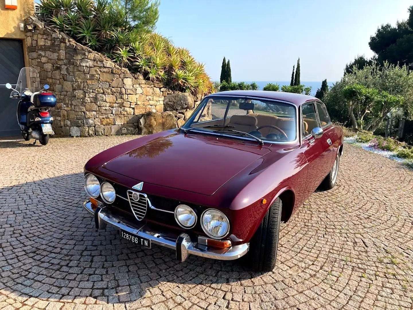 Alfa Romeo 1750 - 2