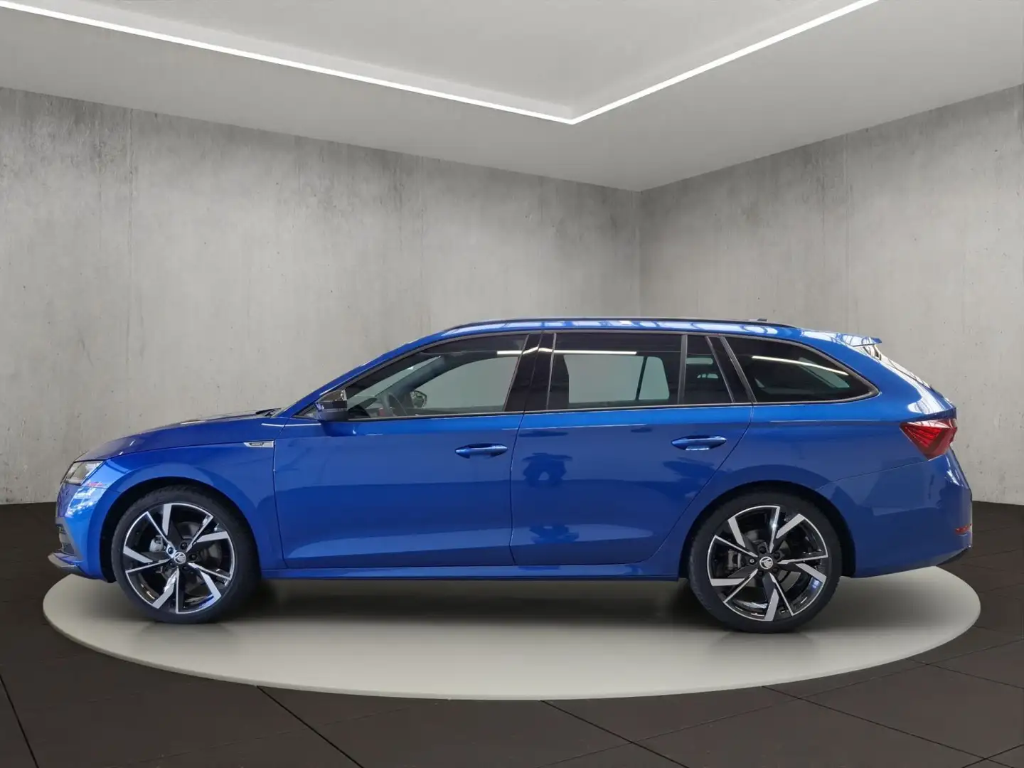 Skoda Octavia Combi Sportline 4x4 2.0 TSI 7-Gang DSG Bleu - 2