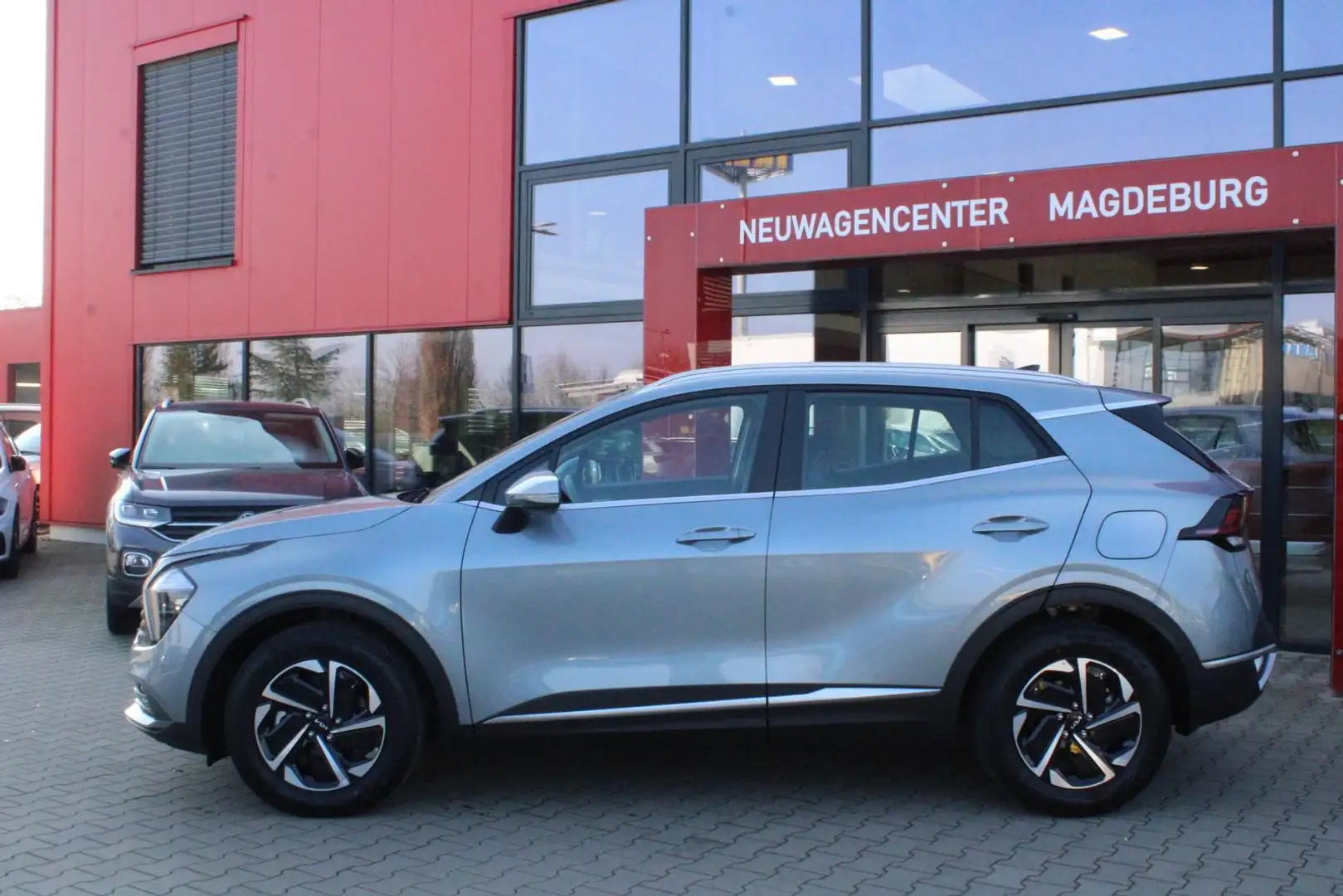 Kia Sportage 1.6T-GDI mHEV DCT *7J.GAR.*4xSHZ*KAMERA* Grigio - 2