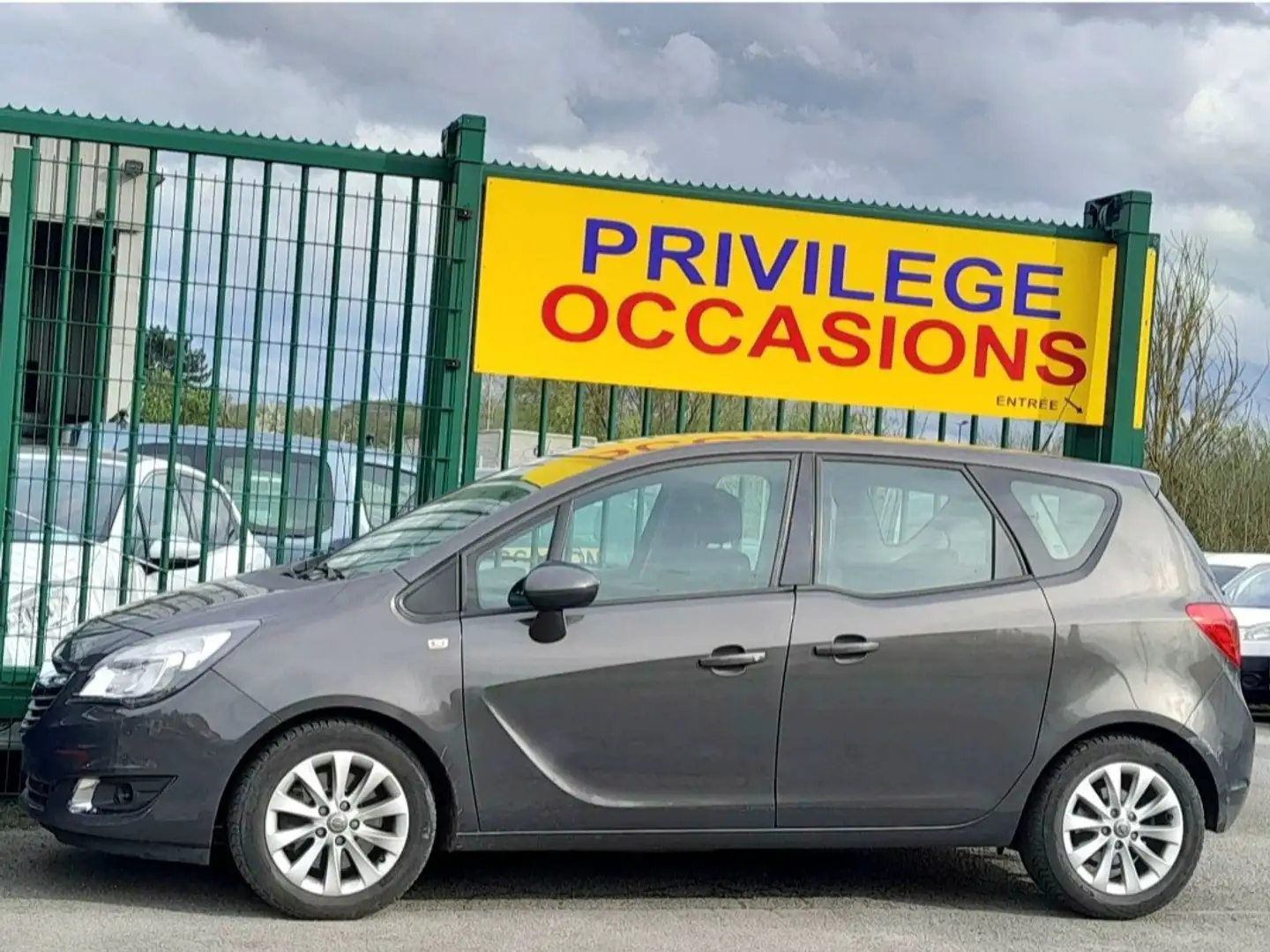 Opel Meriva 1.6 CDTi 110 CV Ultimate Edition AIRCO GPS J ALU Gris - 1