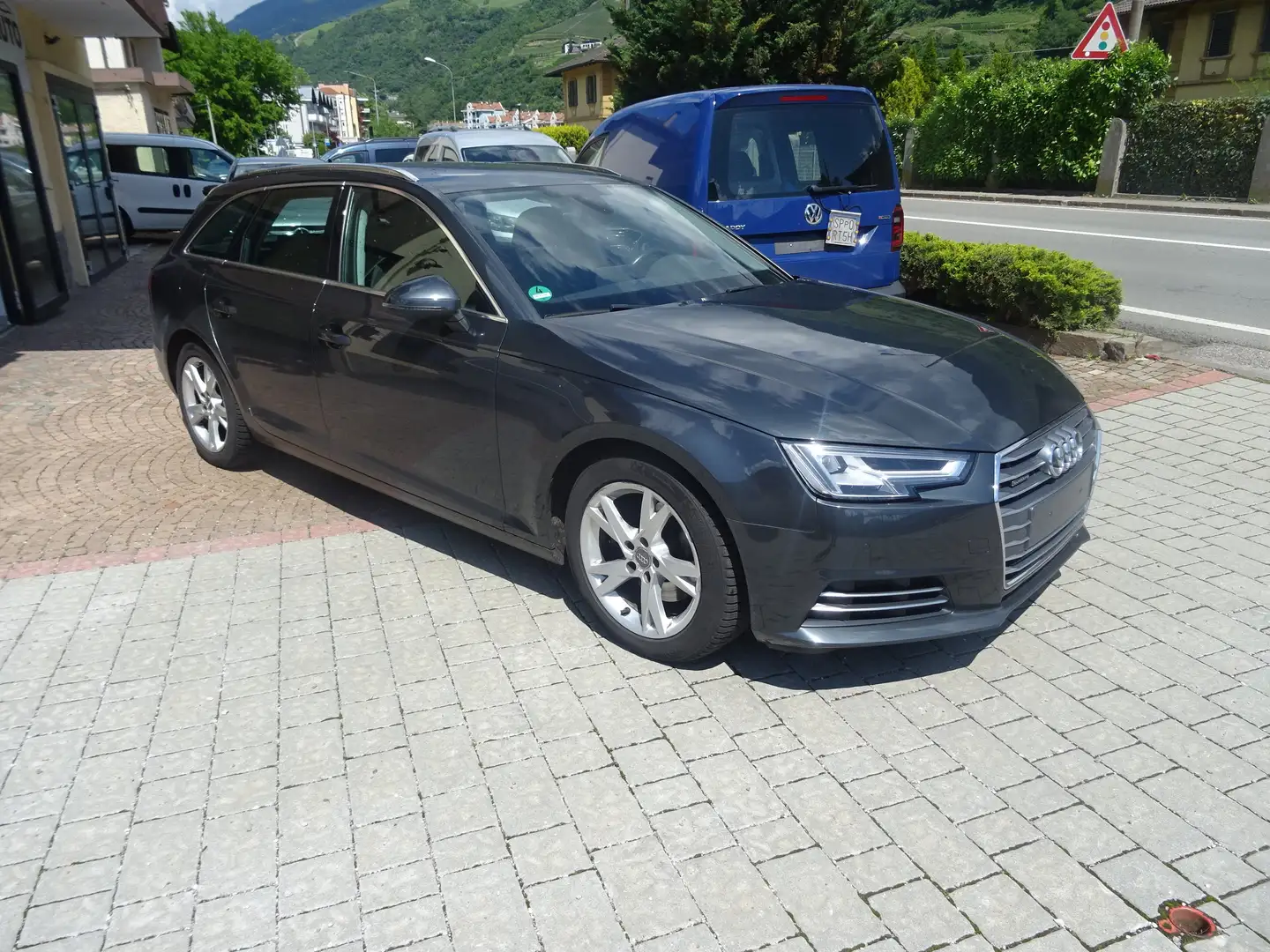 Audi A4 A4 Avant Sport quattro Grijs - 1