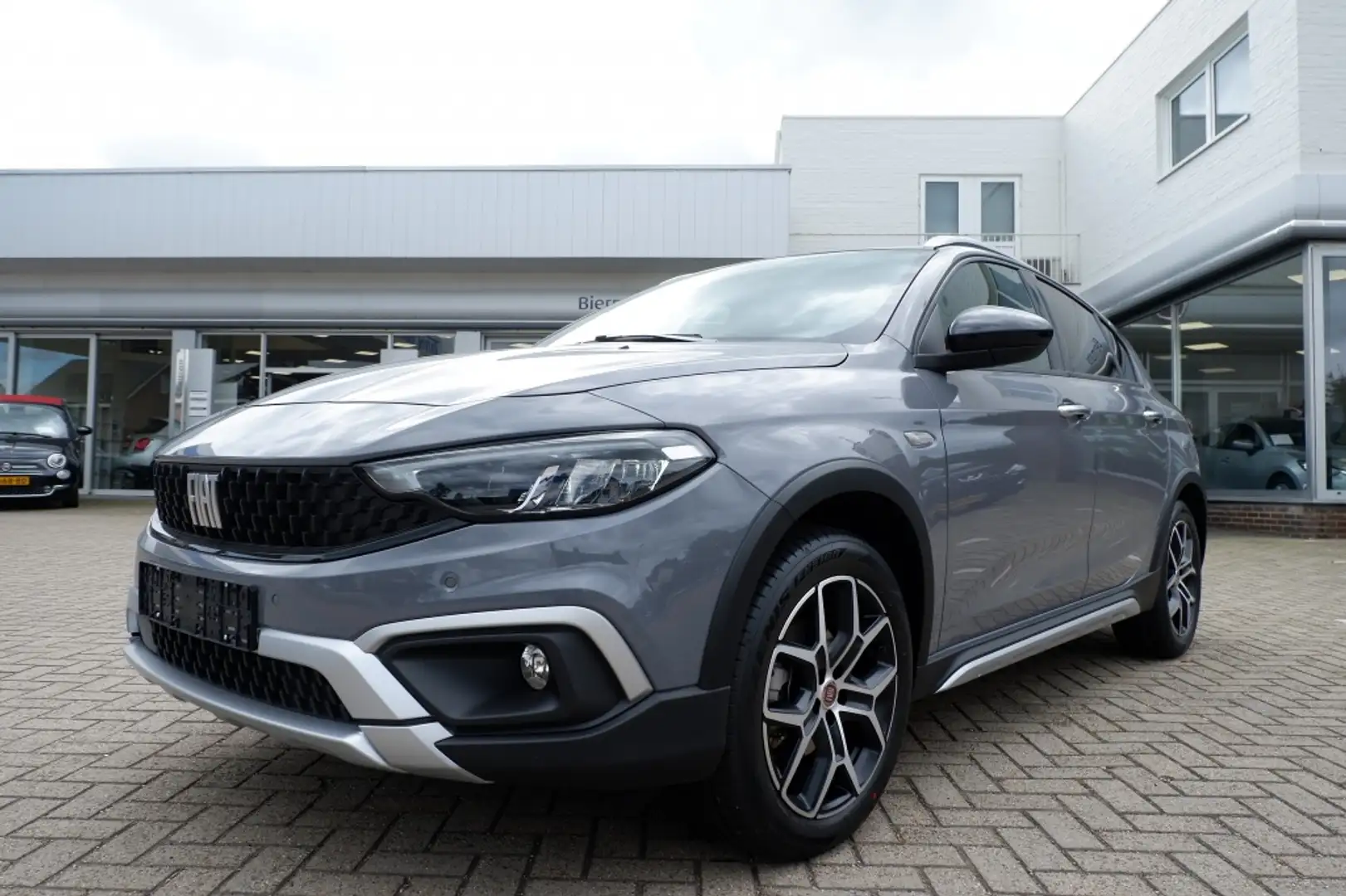 Fiat Tipo Cross 1.0 Cross Navi/Camera 12MND Bovag garantie R Gris - 2