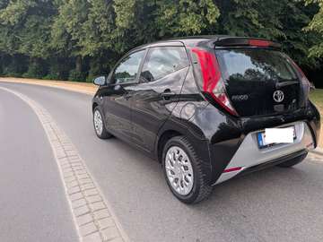 Aygo 1.0i VVT-i x