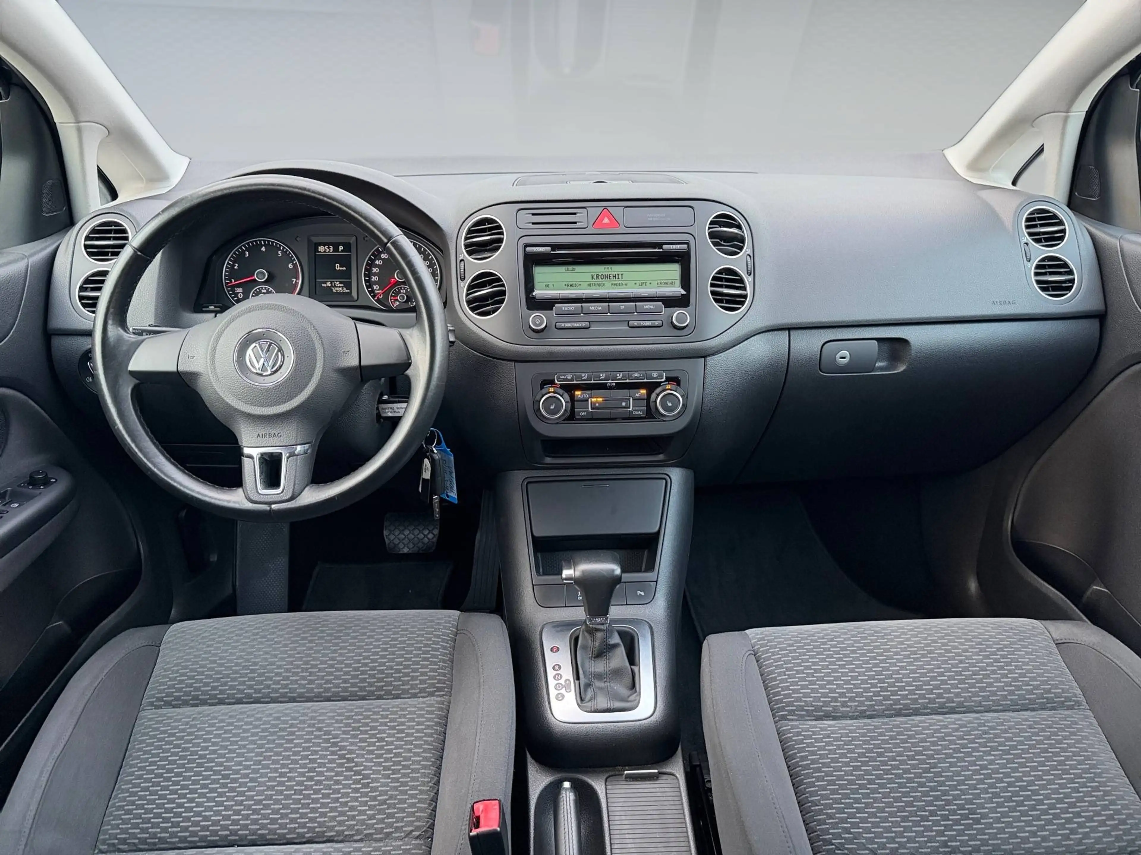Volkswagen Golf Plus Comfortline 1.2 TSI Automatik DSG — photo 12