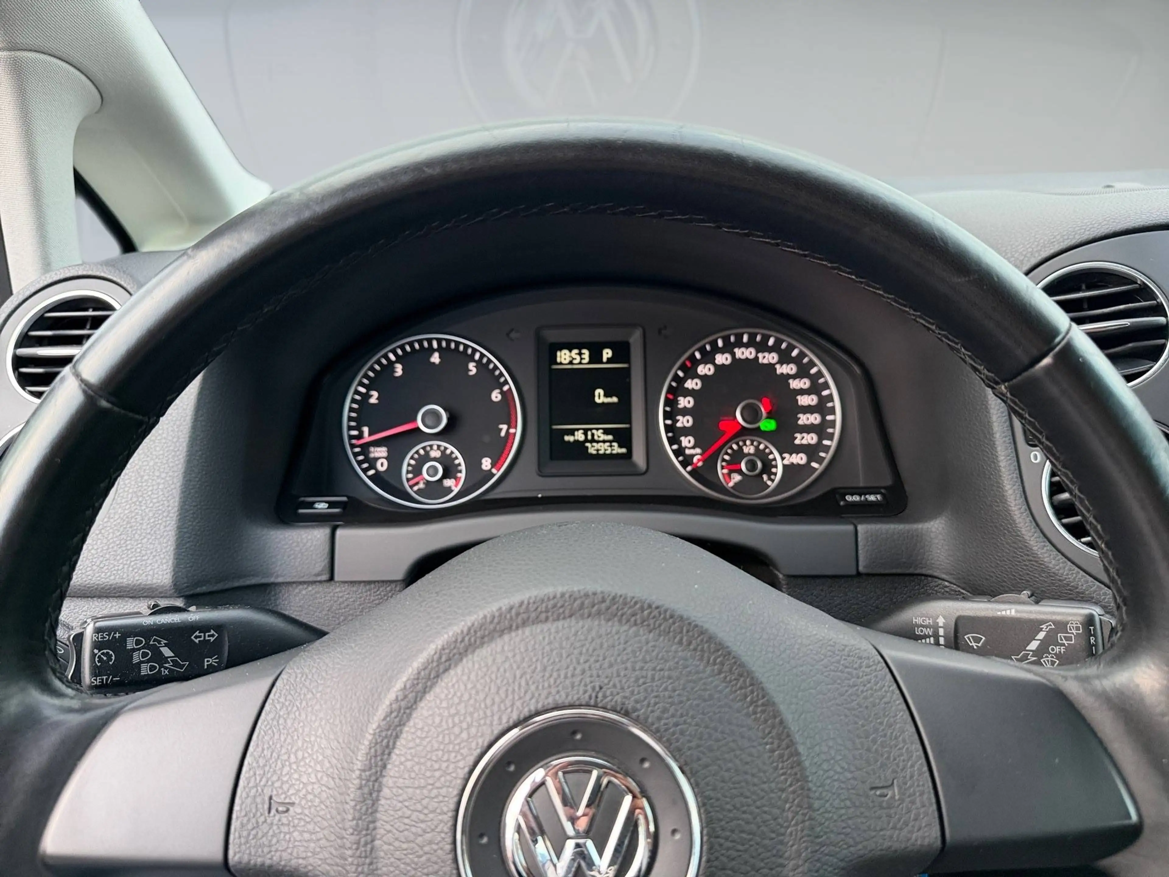 Volkswagen Golf Plus Comfortline 1.2 TSI Automatik DSG — photo 15