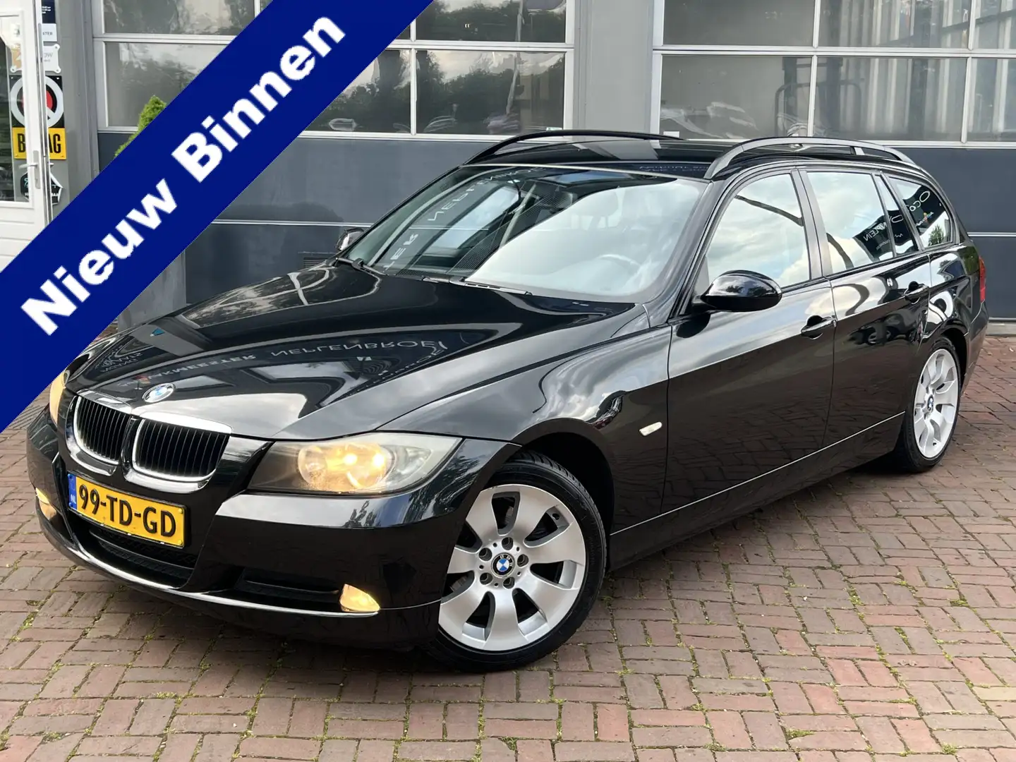 BMW 3-serie Touring | Origineel NL | Dealer onderhoude Negru - 1