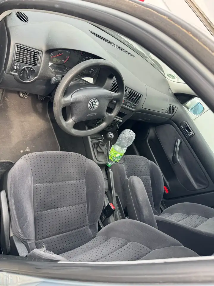 Volkswagen Golf, foto 1