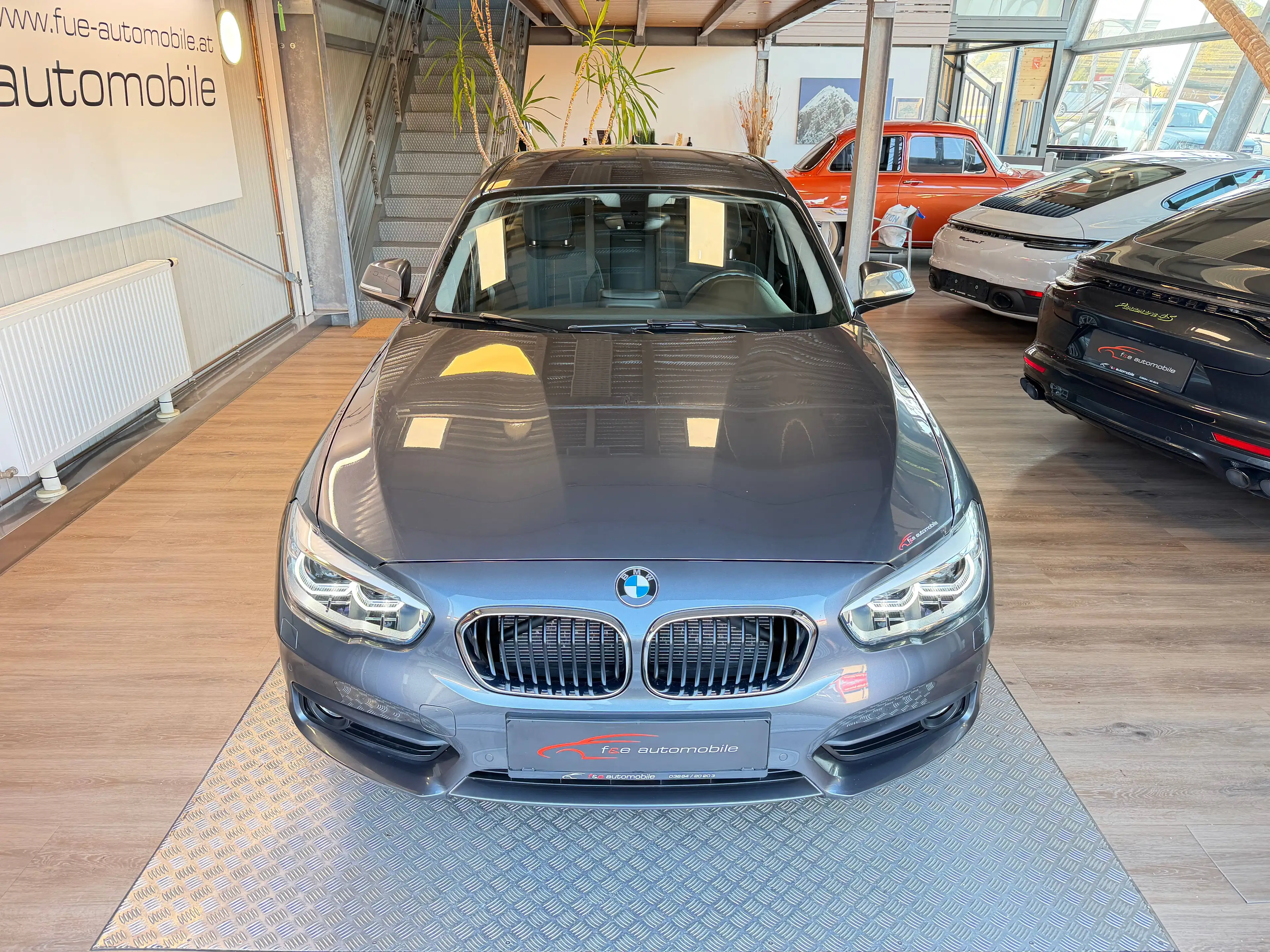 BMW 114 BMW 1er - 114 d Vorteil — photo 3