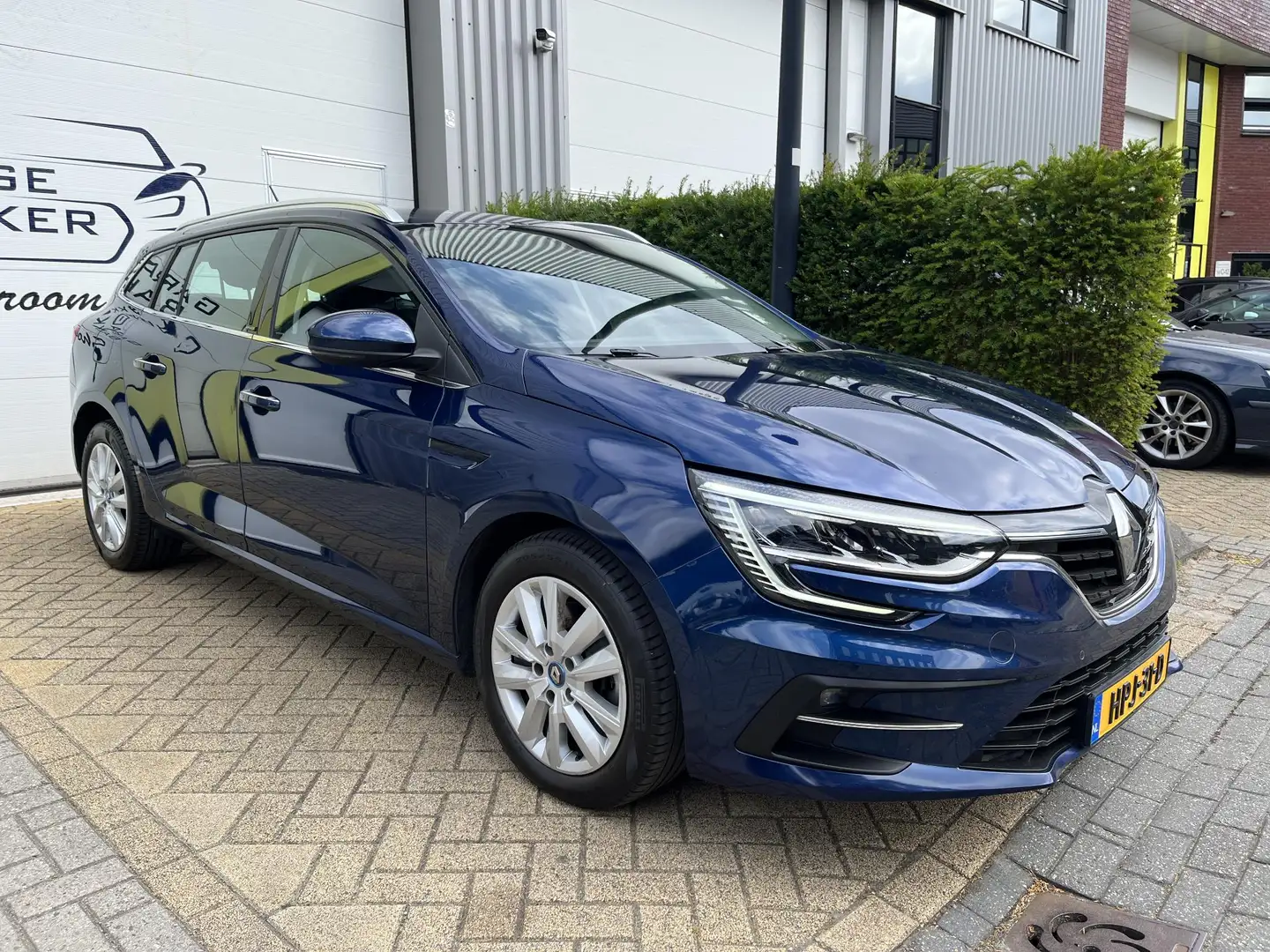 Renault Megane E-Tech Estate 1.6 Plug-In Hybrid 160 Business Zen LED-ver Blauw - 2