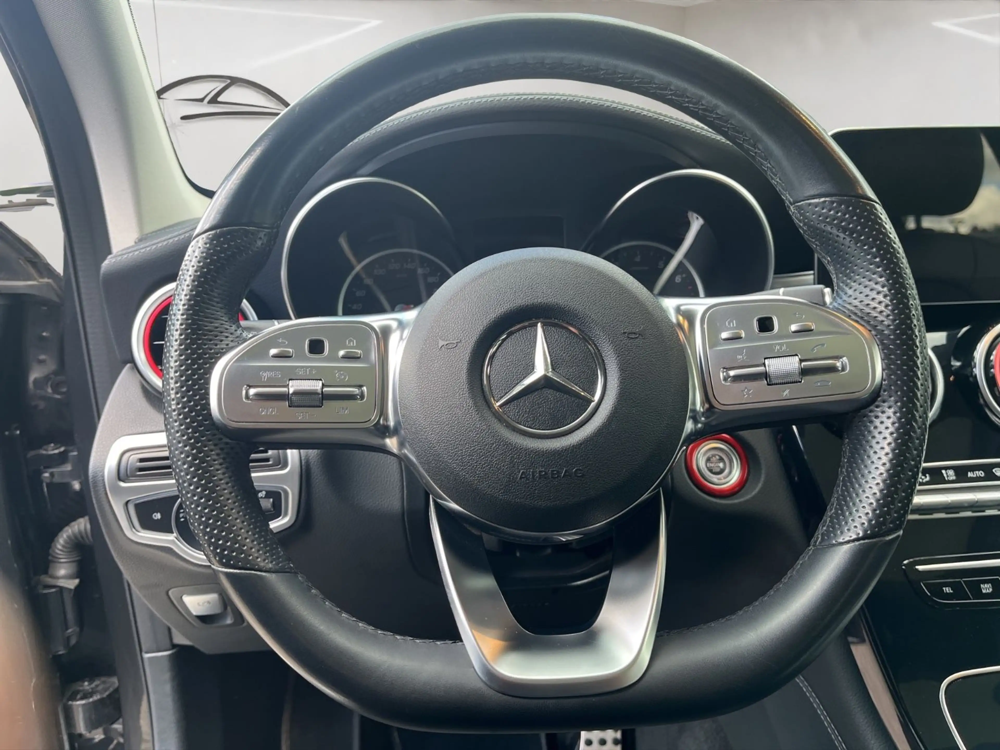 Mercedes-Benz GLC 200 4Matic/AMG Line/Shz/Navi/Sch/Pano — photo 10
