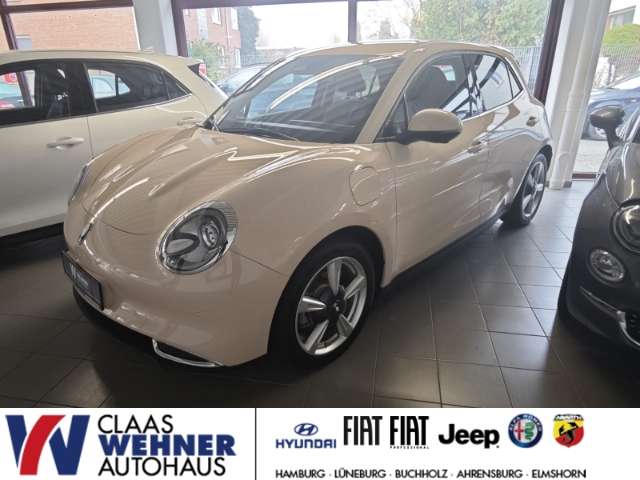 Imagine Ora Navi Digitales Cockpit 360 Kamera LED ACC Apple Ca