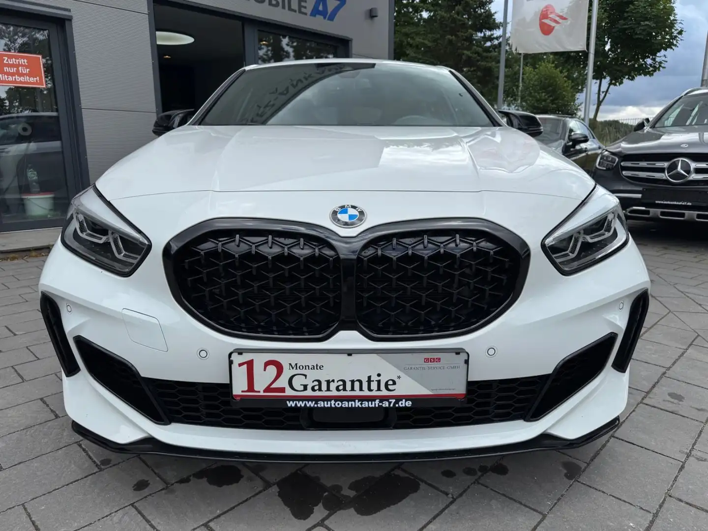 BMW 135 i xDrive White - 2