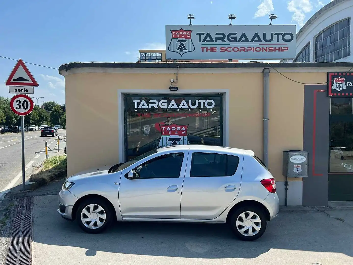 Dacia Sandero 0.9 TCe 12V TurboGPL 90CV Start&Stop Lauréate Grigio - 2