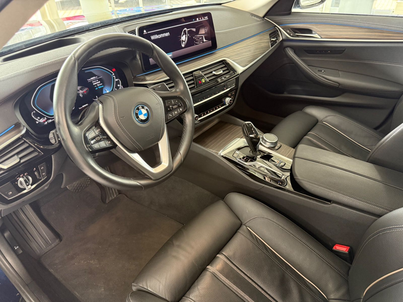 BMW 545 e xDrive Lim. Luxury Line AUT./LASER/HUD/GD — photo 10