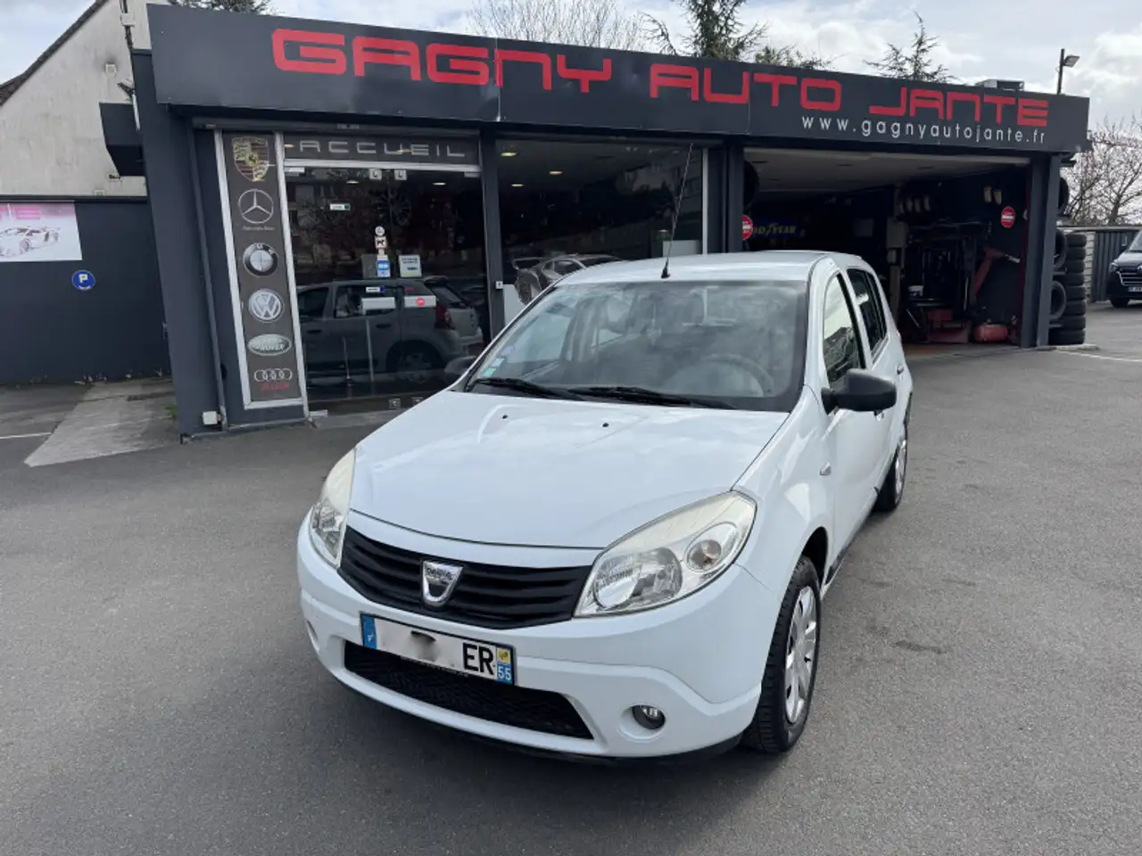 Dacia Sandero 1.2 16V 75CH ECOÂ² GPL