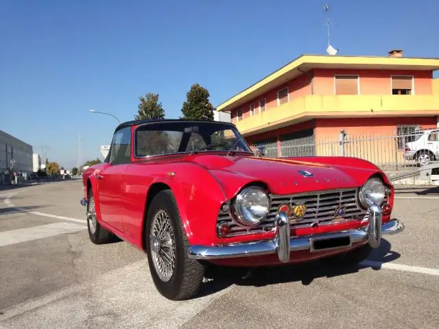 Triumph TR4