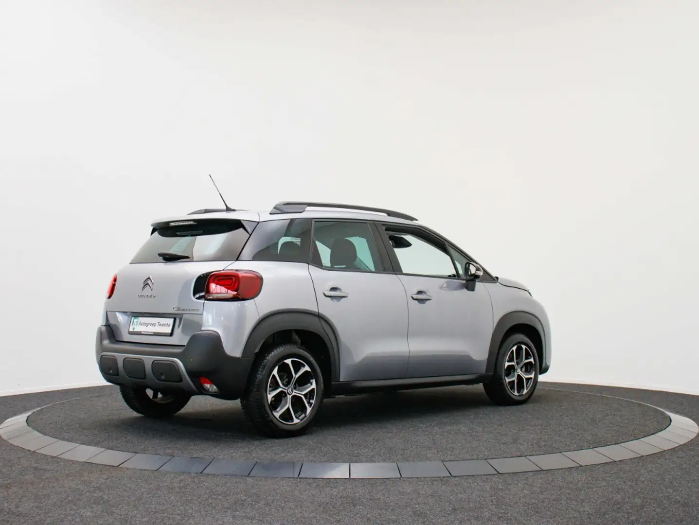 Citroen C3 Aircross 1.2 PT S&S Plus | Navigatie | Private lease 429 p. Grijs - 2