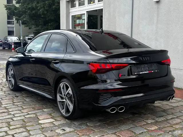 Audi S3 view 5