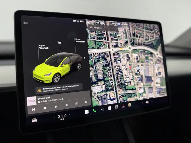 Tesla Model Y view 18