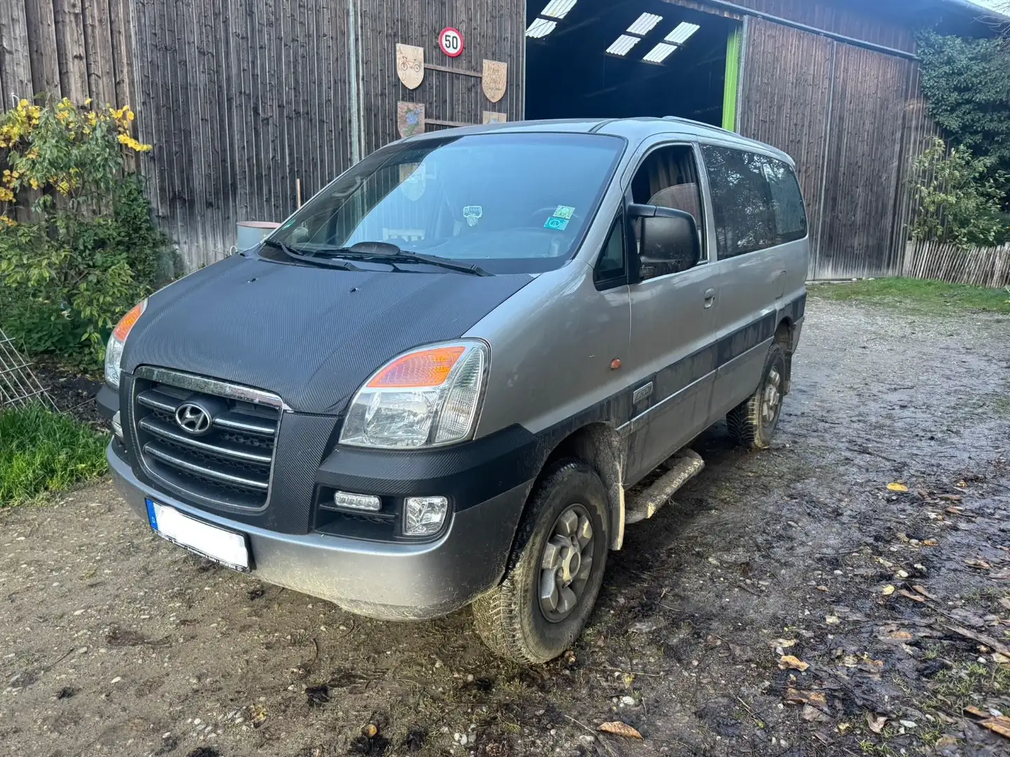 Hyundai H-1 Allradantrieb Argent - 1