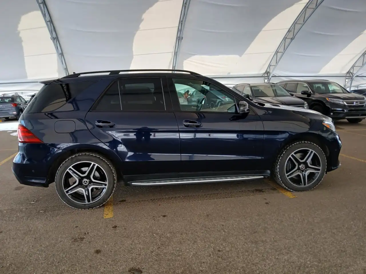 Mercedes-Benz GLE снимка Mercedes-Benz GLE