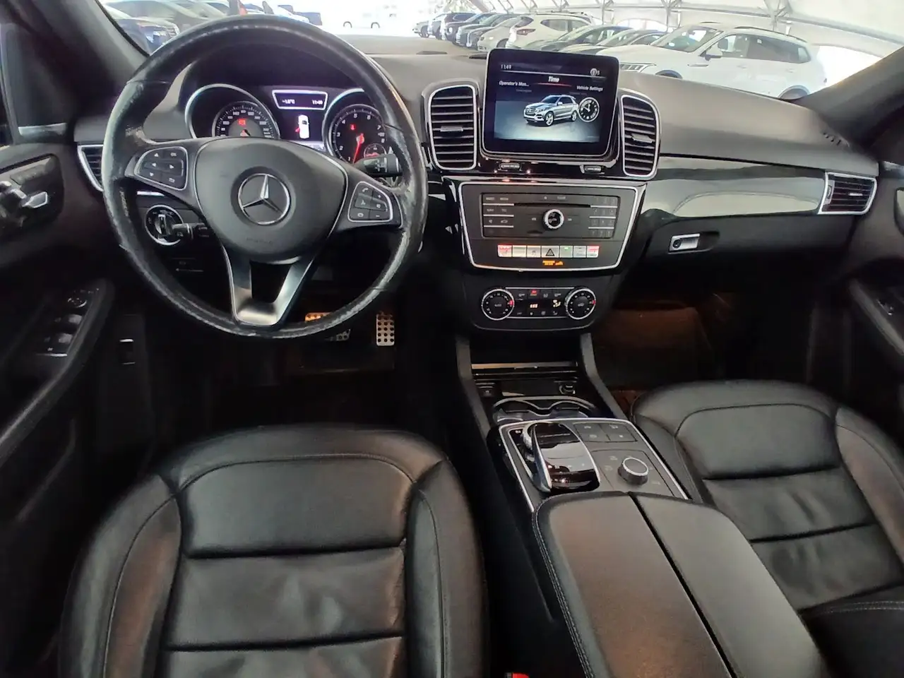 Mercedes-Benz GLE снимка Mercedes-Benz GLE
