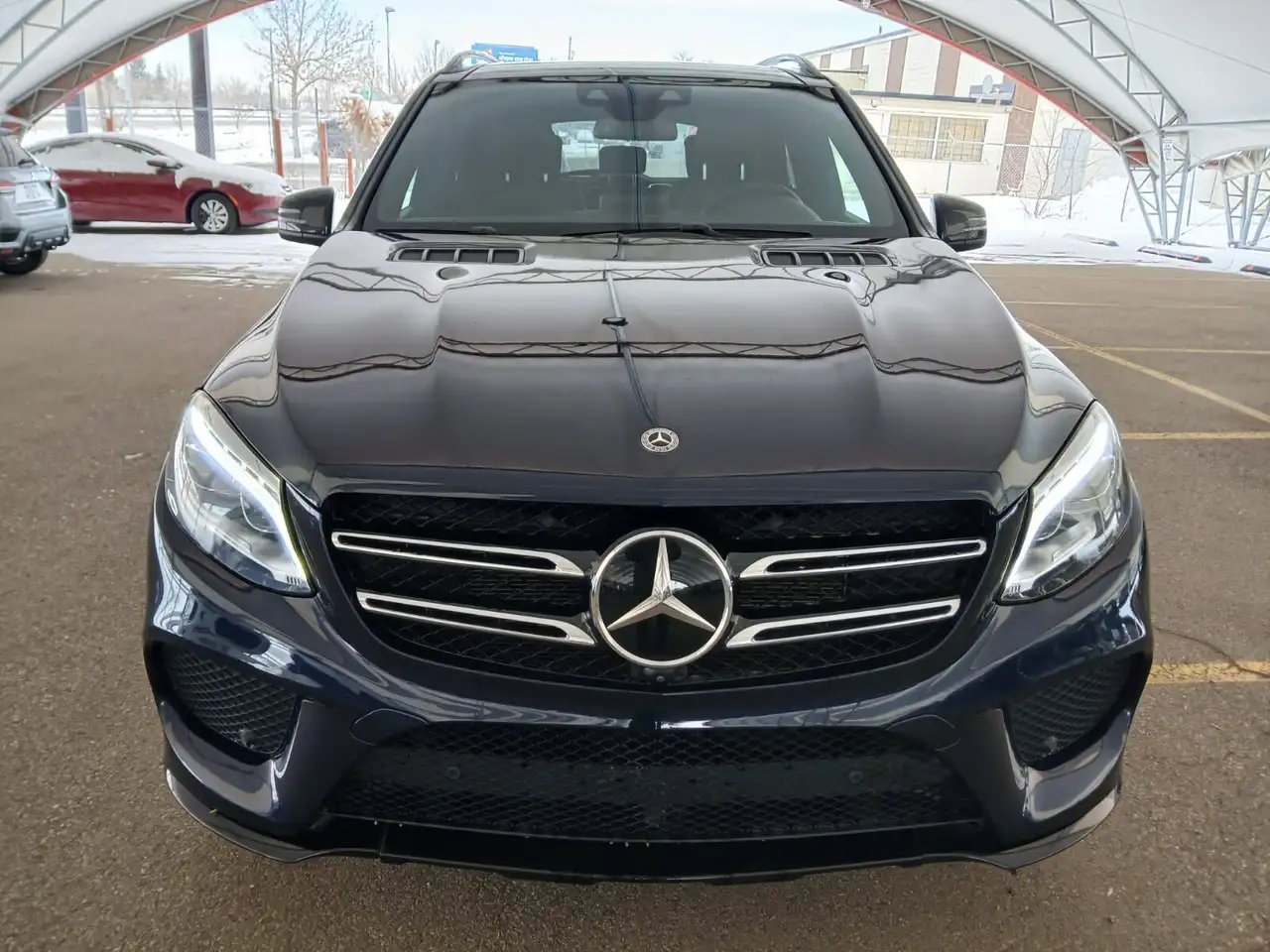 Mercedes-Benz GLE снимка Mercedes-Benz GLE