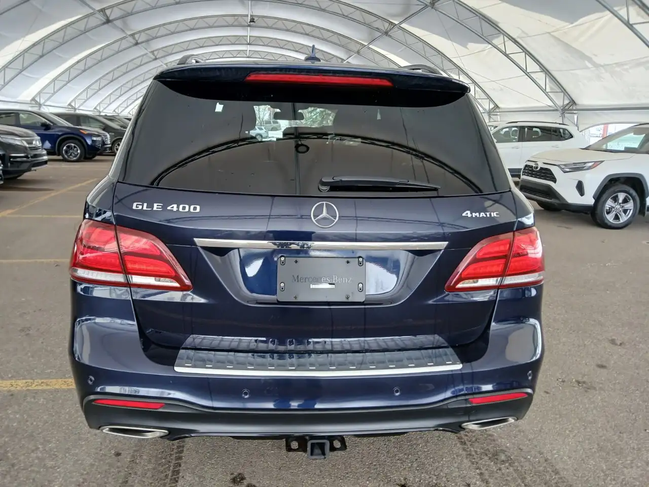 Mercedes-Benz GLE снимка Mercedes-Benz GLE
