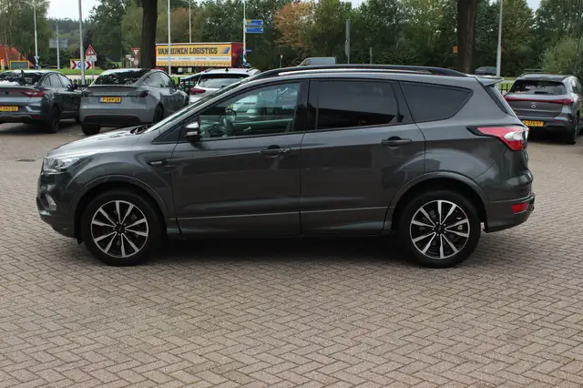 Ford Kuga view 7