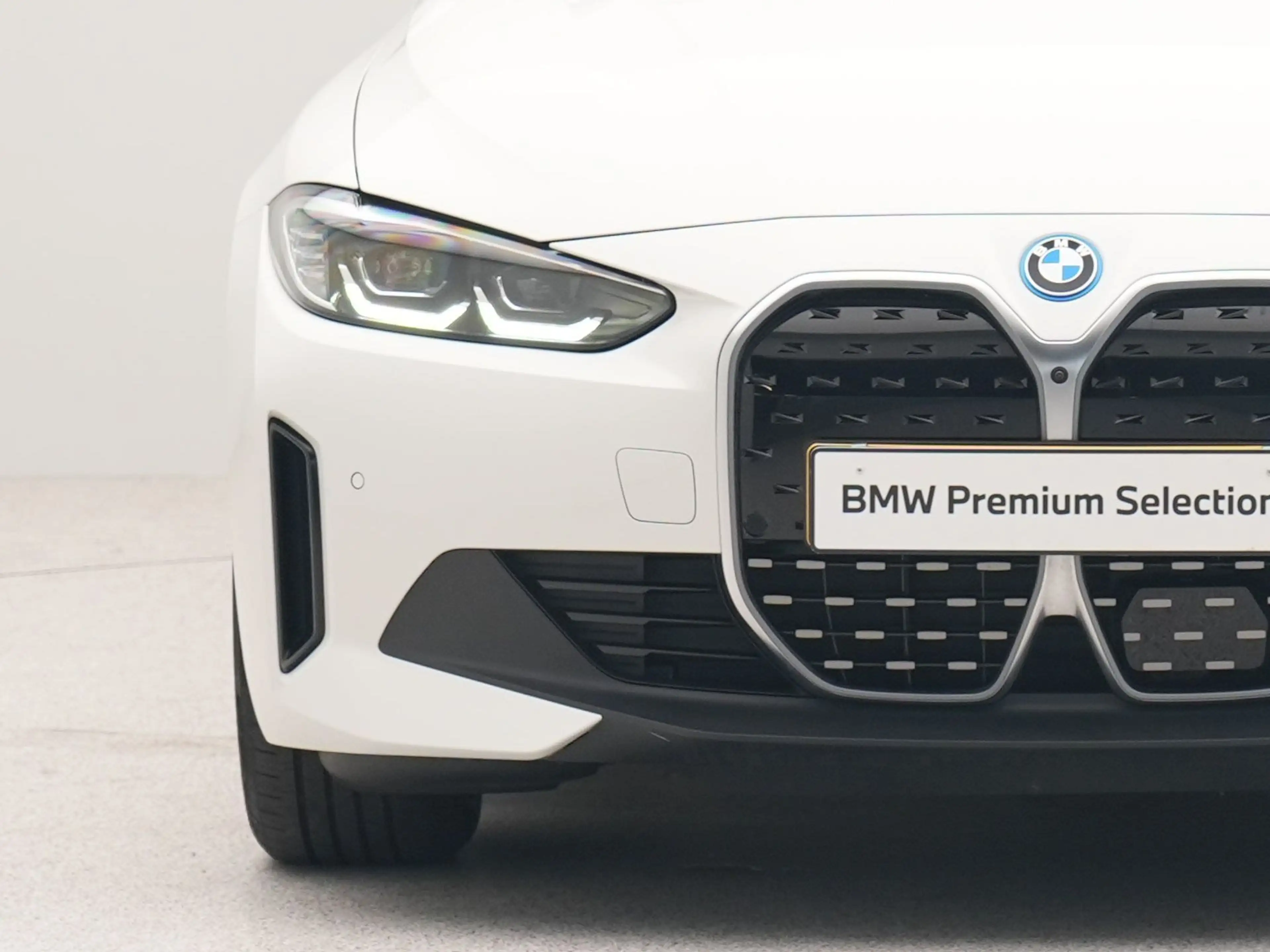 BMW i4 eDrive40 High Executive 84 kWh — photo 9