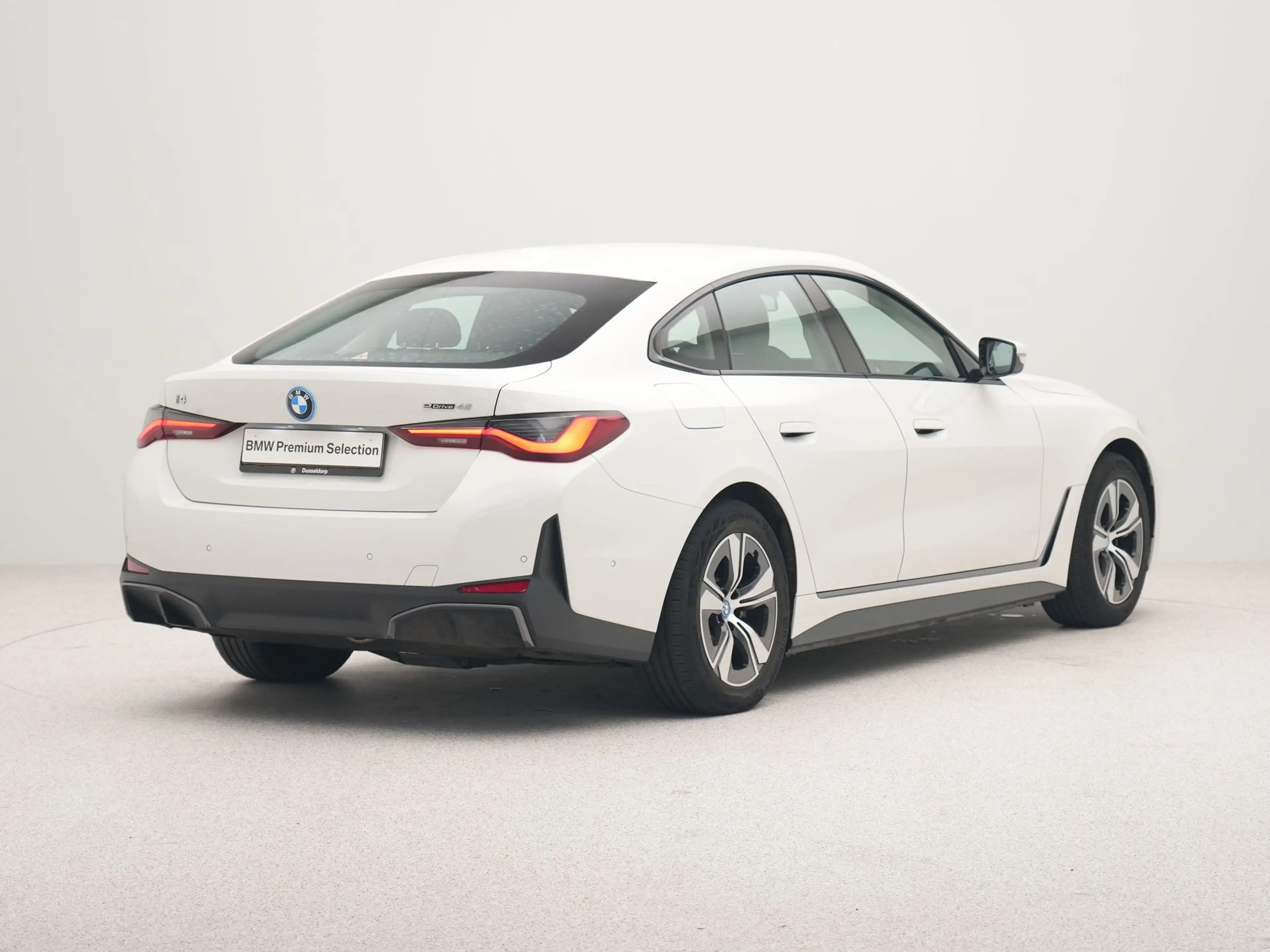 BMW i4 eDrive40 High Executive 84 kWh — photo 5
