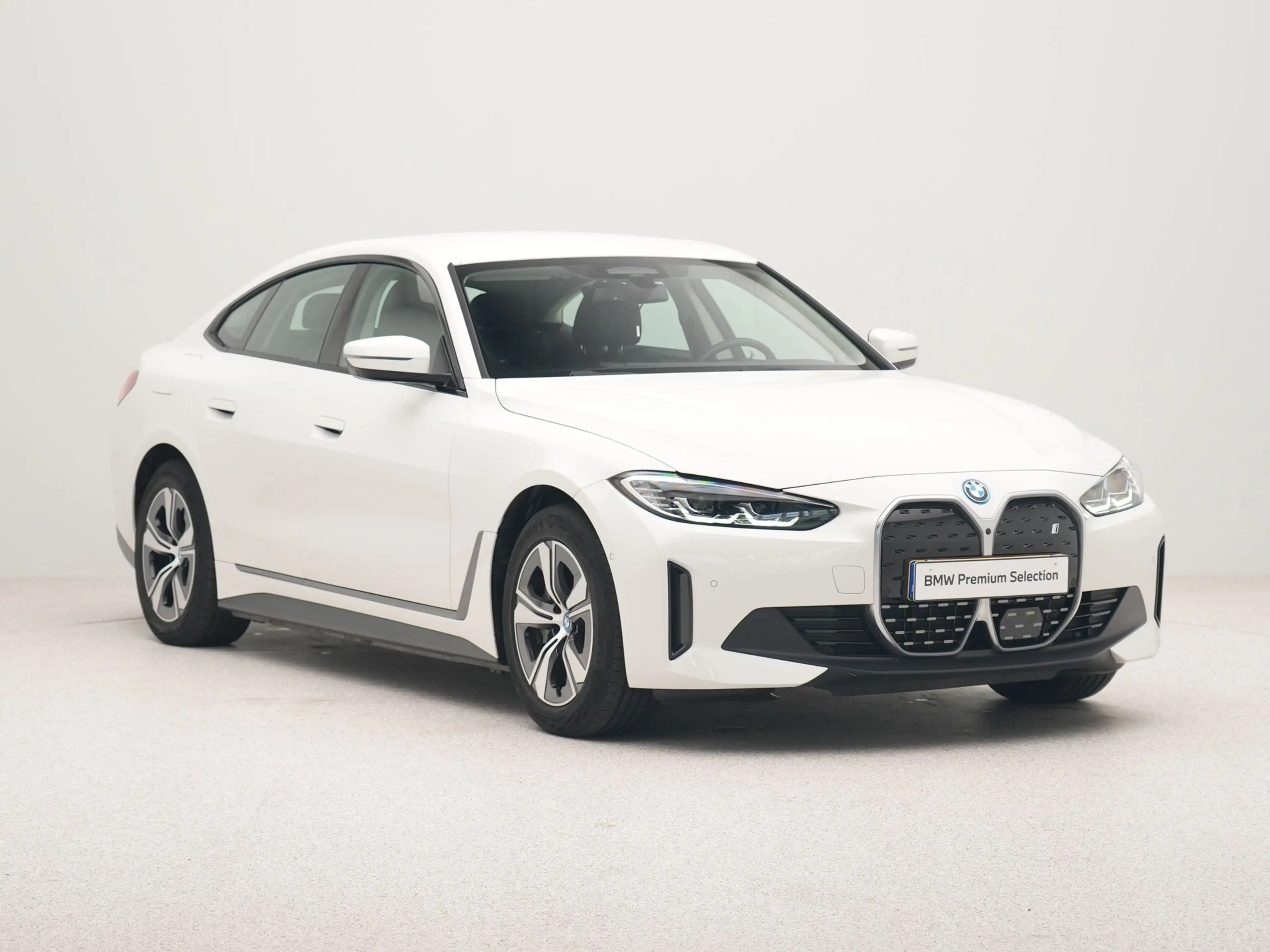 BMW i4 eDrive40 High Executive 84 kWh — photo 3