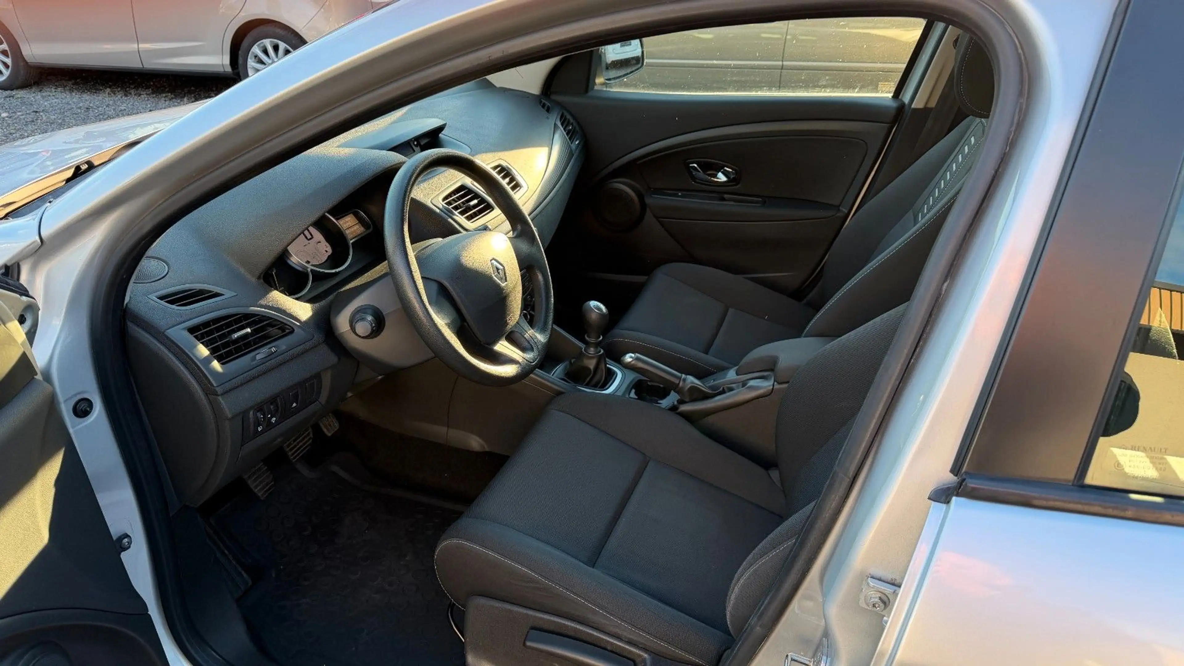Renault Megane Expression 2-Hand Scheckheft SR+WR — photo 9