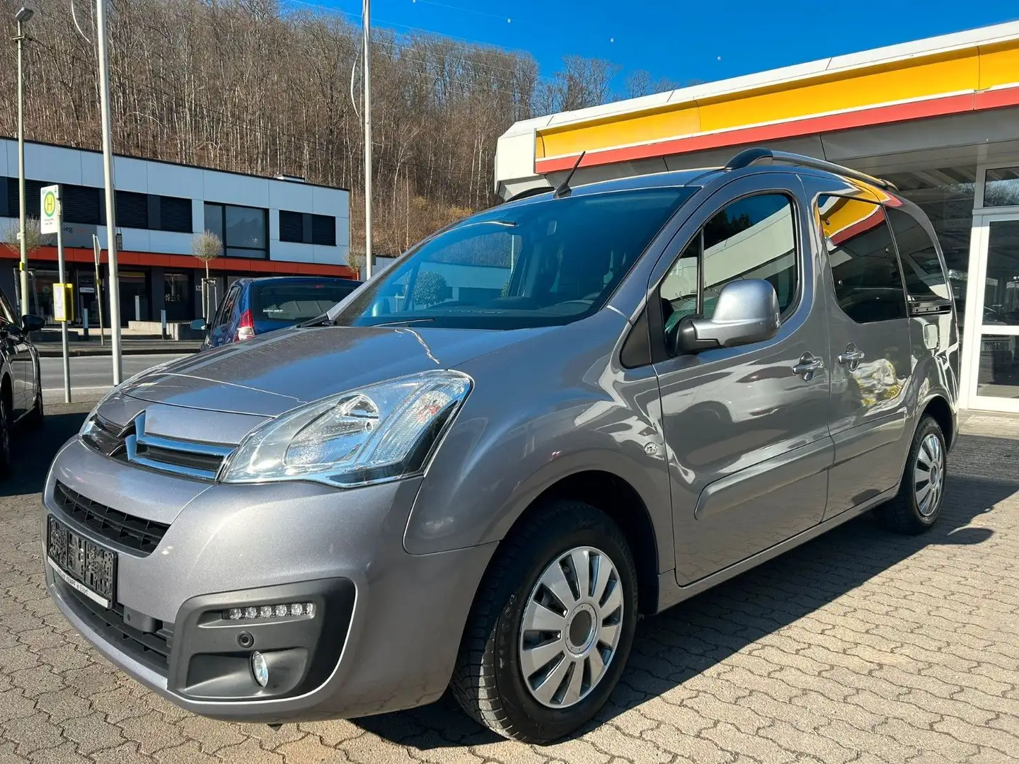 Citroen Berlingo Selection, 1. Hand, DAB+ Grau - 1