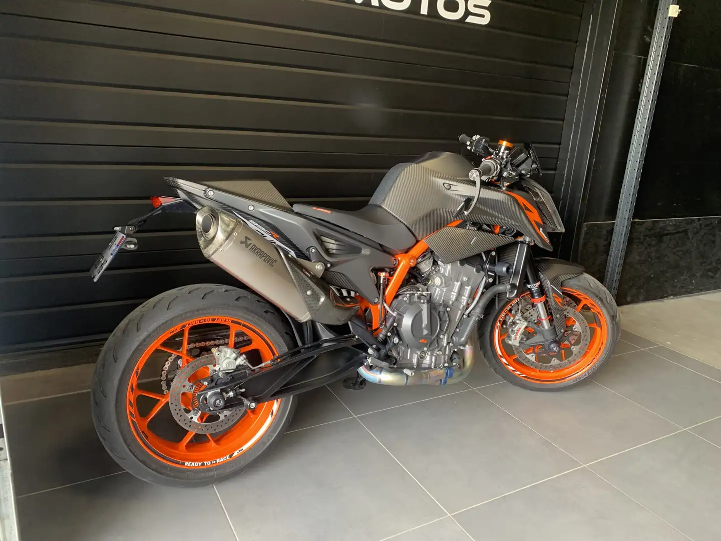 KTM 890 Duke R Negru - 2