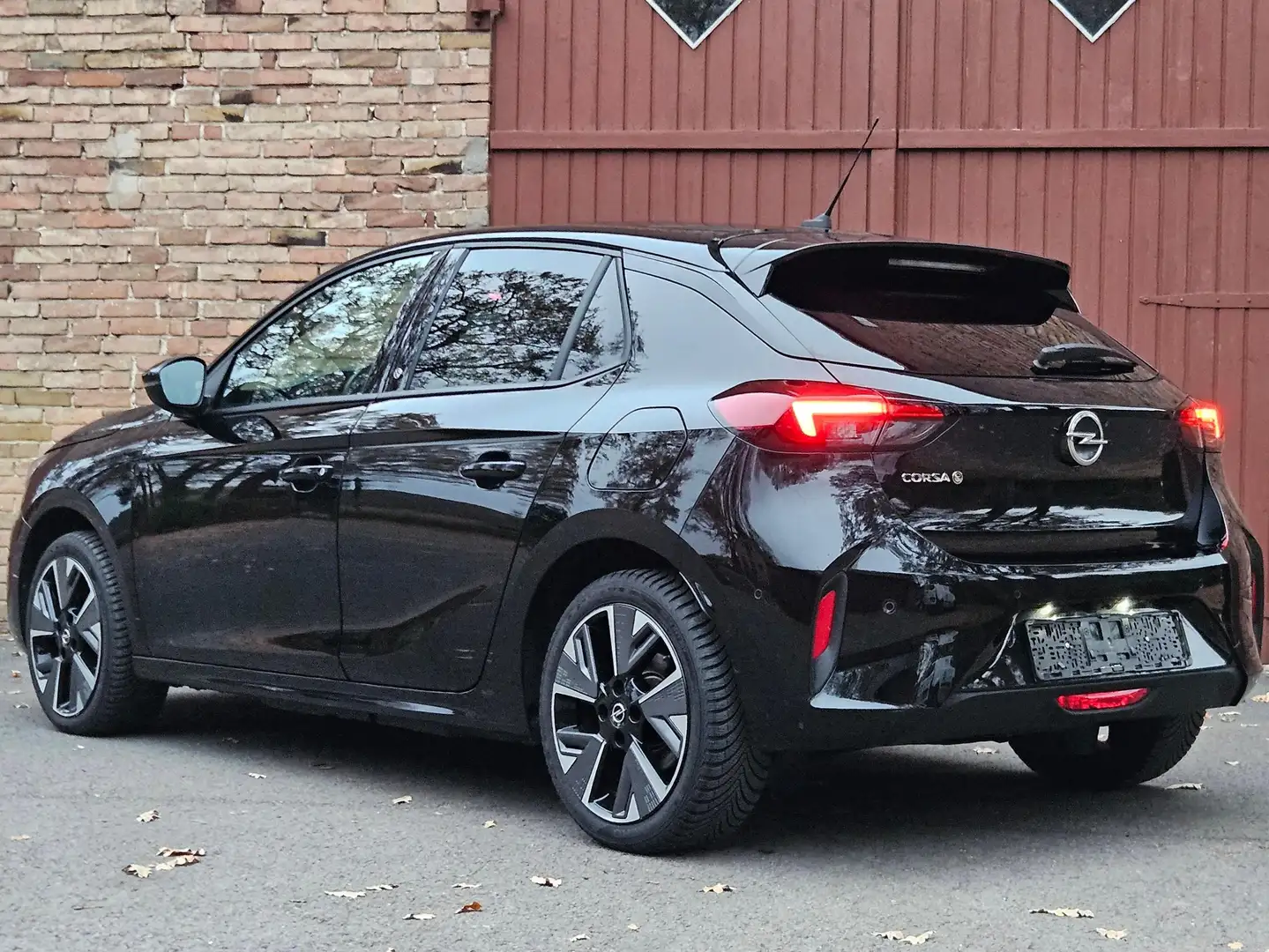 Opel Corsa-e GS + Garantie 2xPDC Kamera Lenk/Sitzheizung 11kW Noir - 2