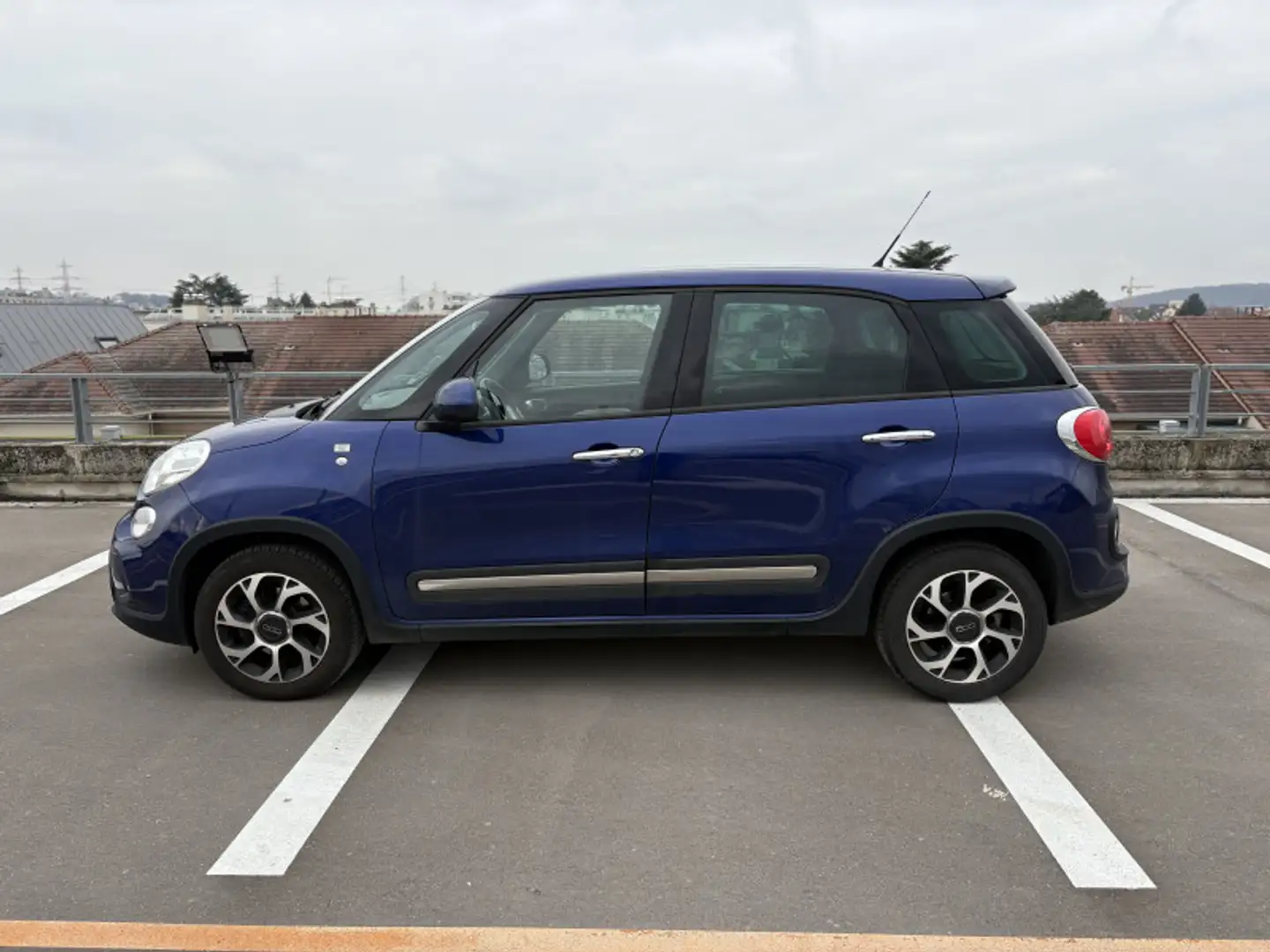 Fiat 500L 1.4 16V 95CH TREKKING URBAN KIDS - 2
