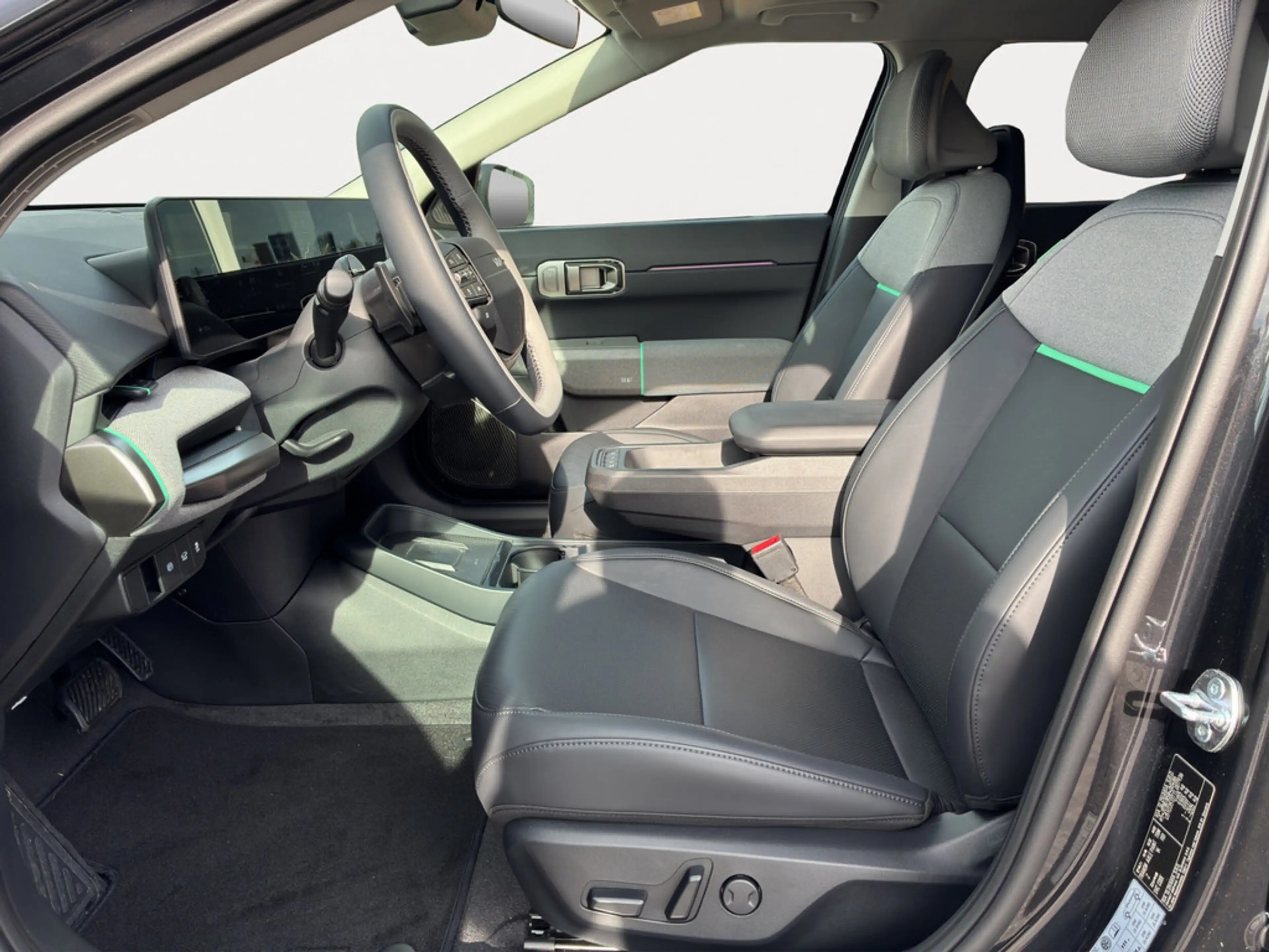 Kia EV4 81,4kWh Earth | SOUND | TECH | PANO | WIC | — photo 8