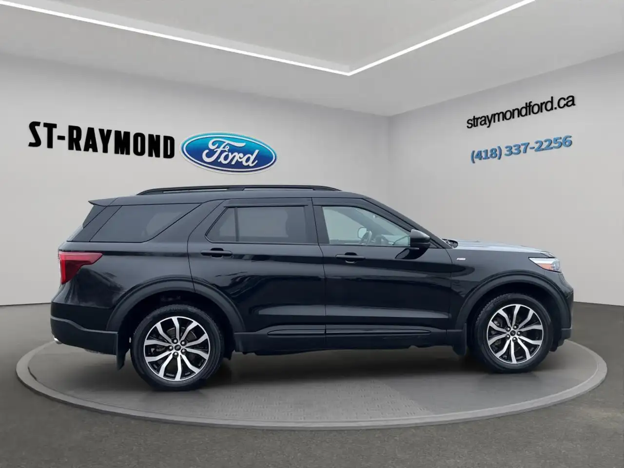 Ford Explorer снимка Ford Explorer