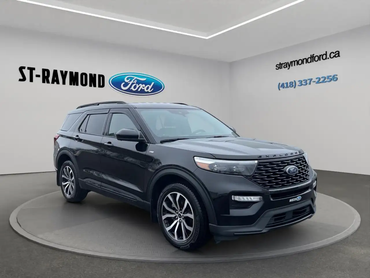 Ford Explorer снимка Ford Explorer