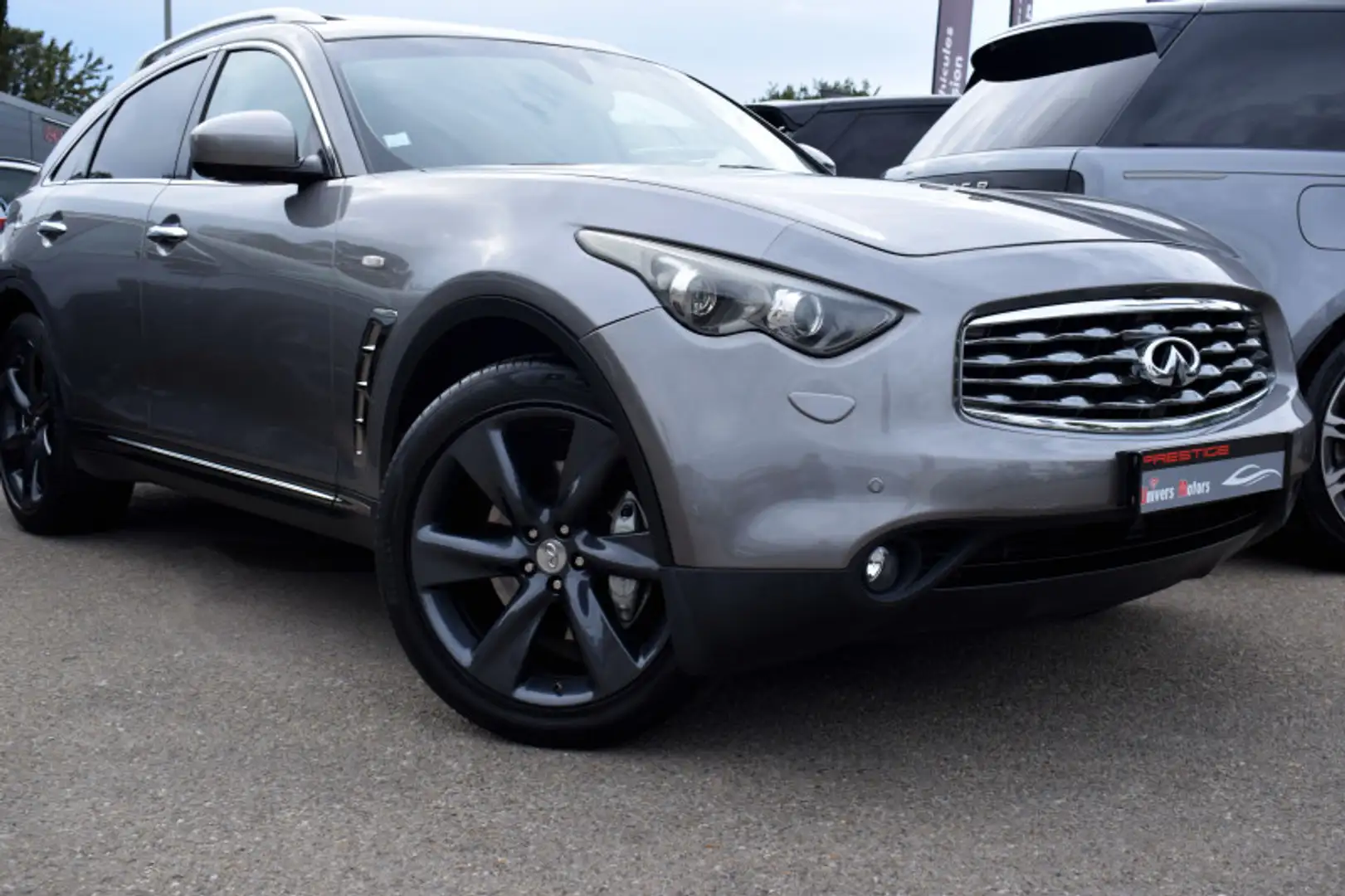 Infiniti FX 30D S BA Gris - 1