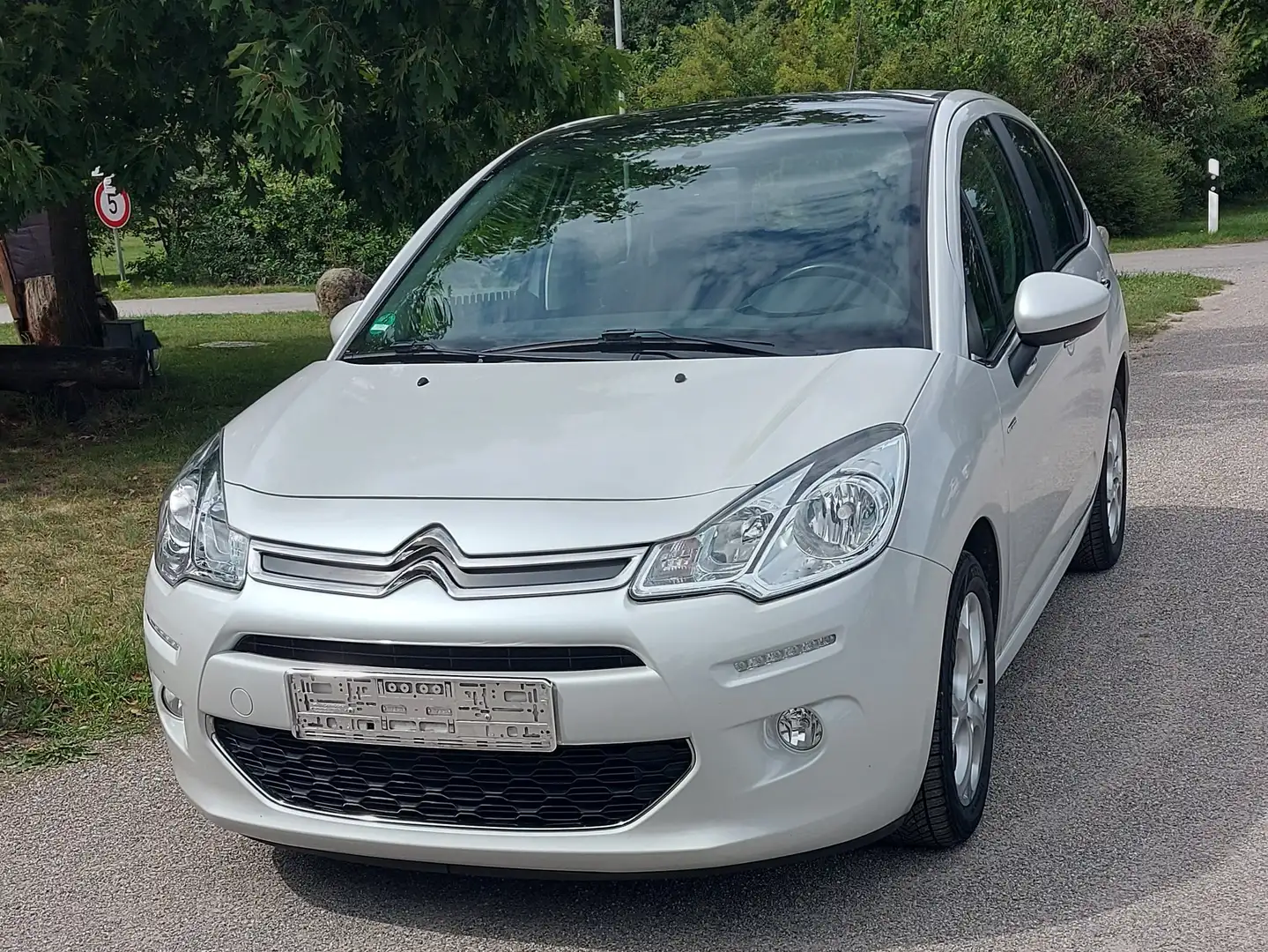 Citroen C3 C3 VTi 120 Automatik Exclusive Weiß - 1