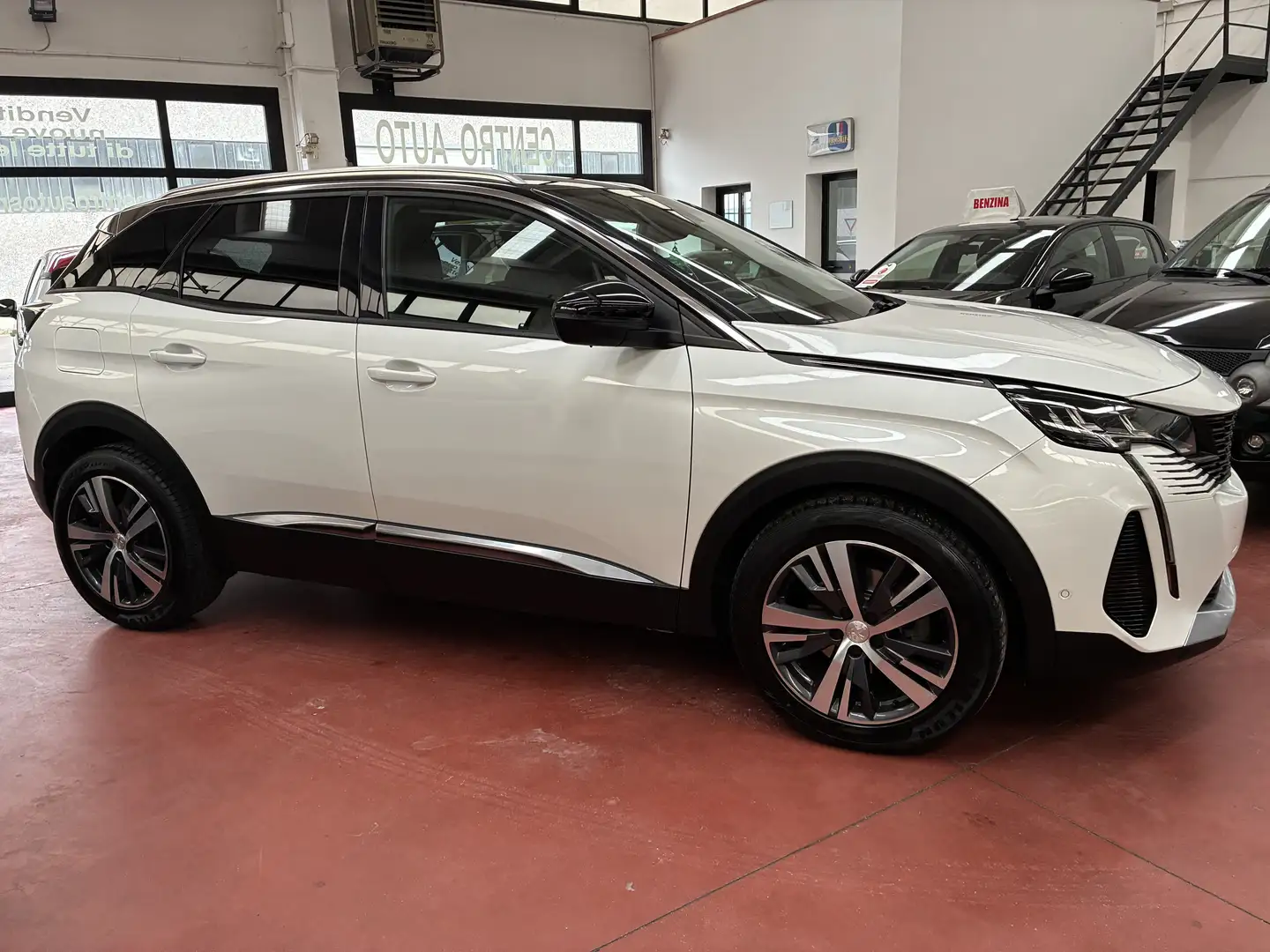 Peugeot 3008 1.5 bluehdi Allure Pack s&s 130cv eat8 - 2